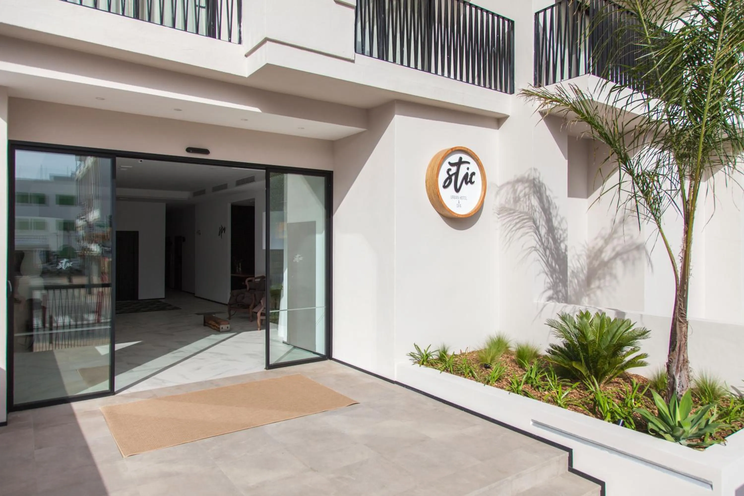 Facade/entrance in Stic Urban Hotel & SPA