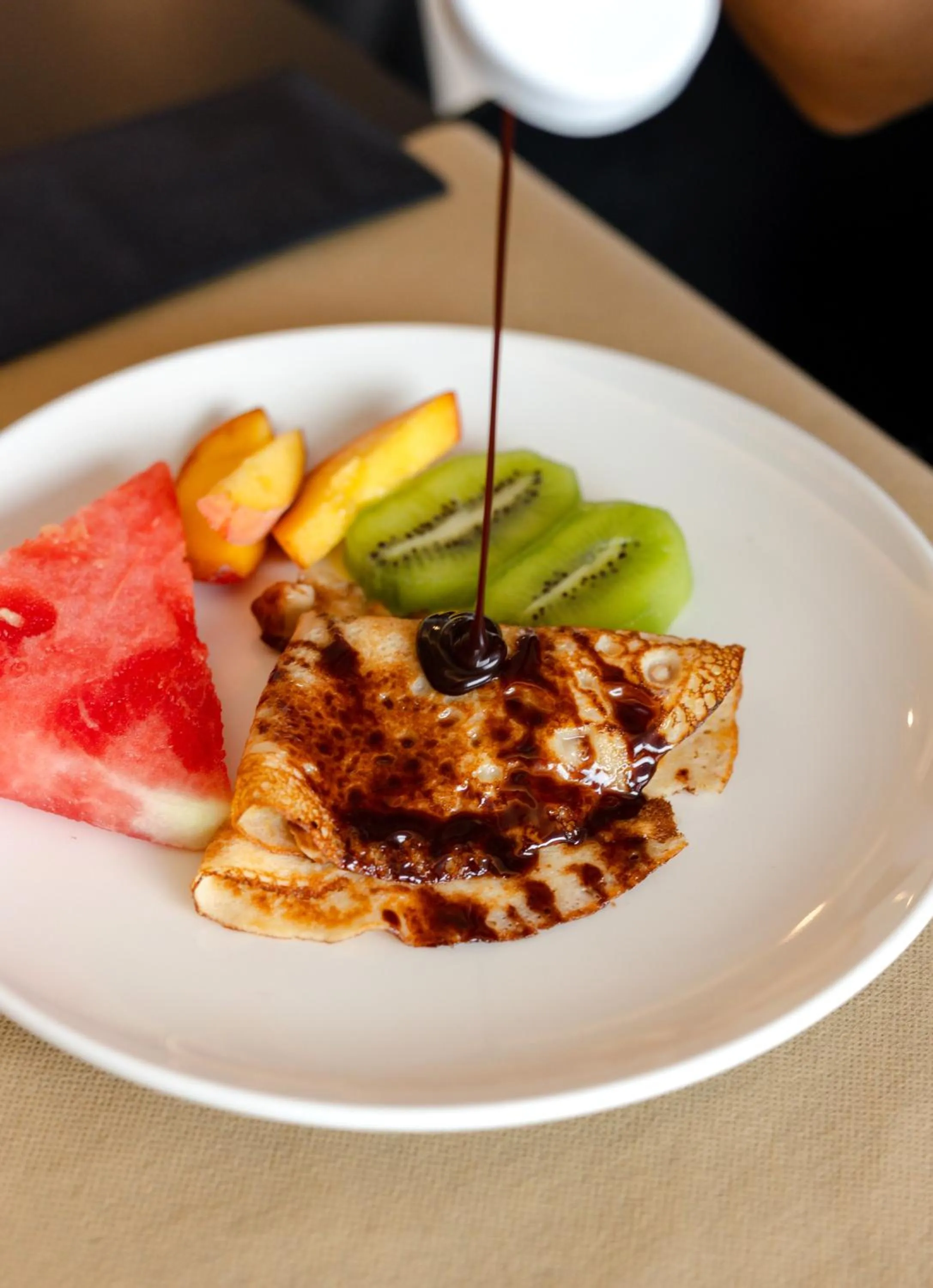 Restaurant/places to eat in Stic Urban Hotel & SPA