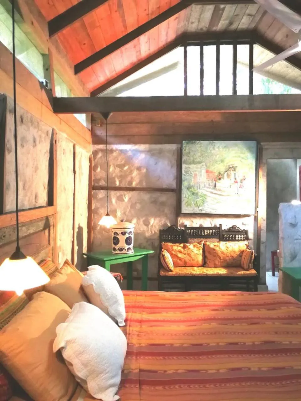 Cottage with King Bed in Tortugal Boutique River Lodge