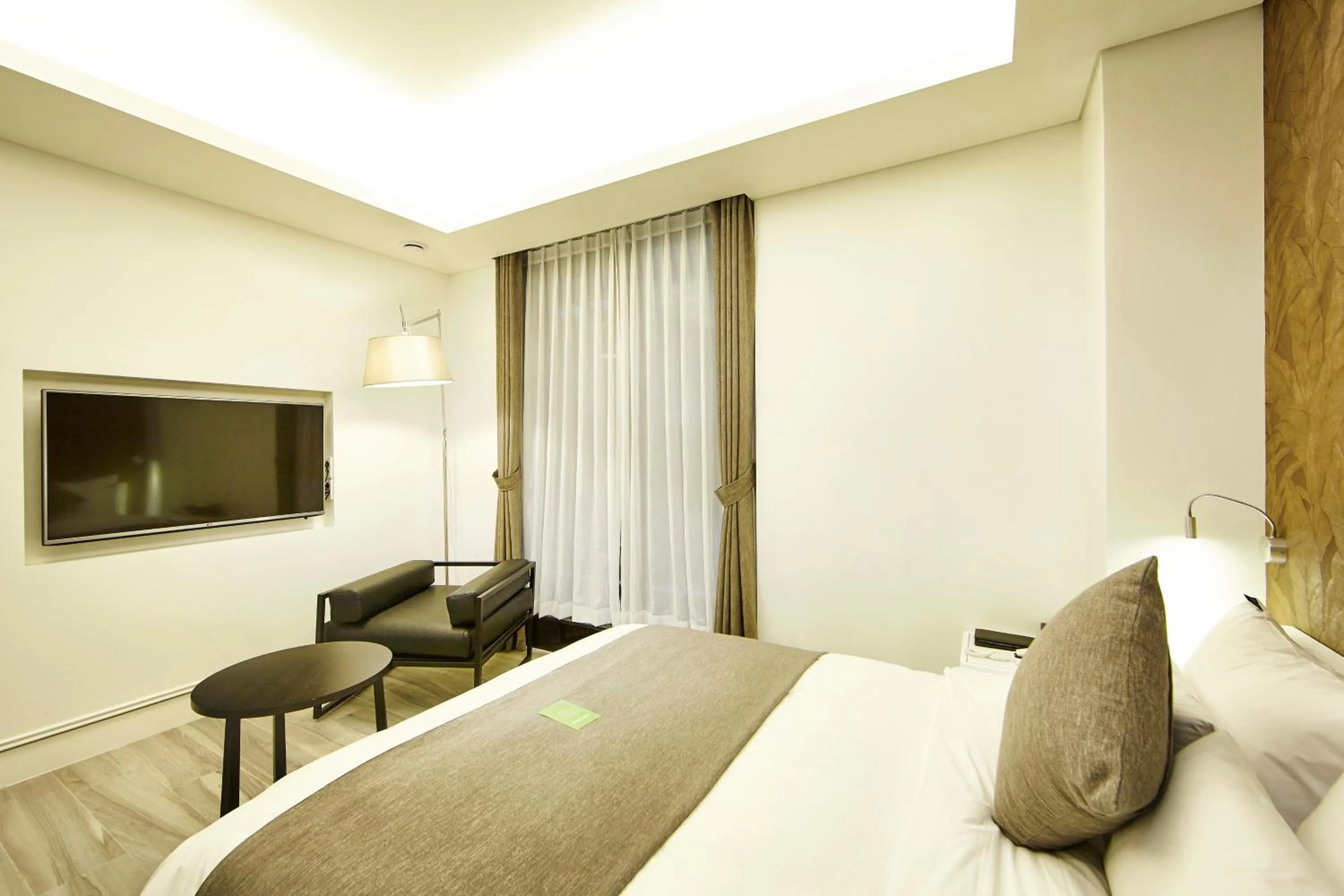 Bedroom, Bed in Hotel Soulhada Gangnam