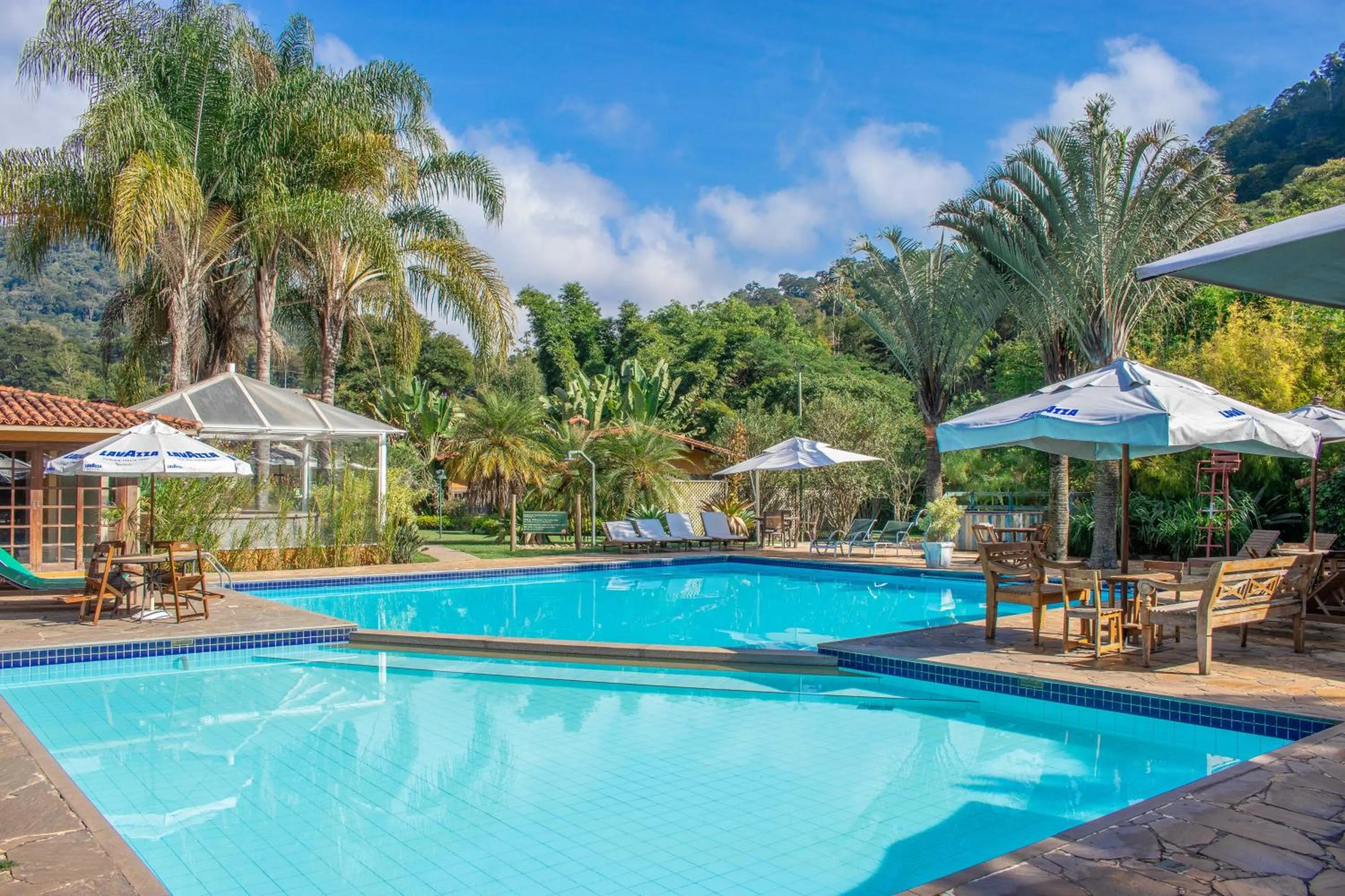 Garden in Bomtempo Itaipava by Castelo Itaipava