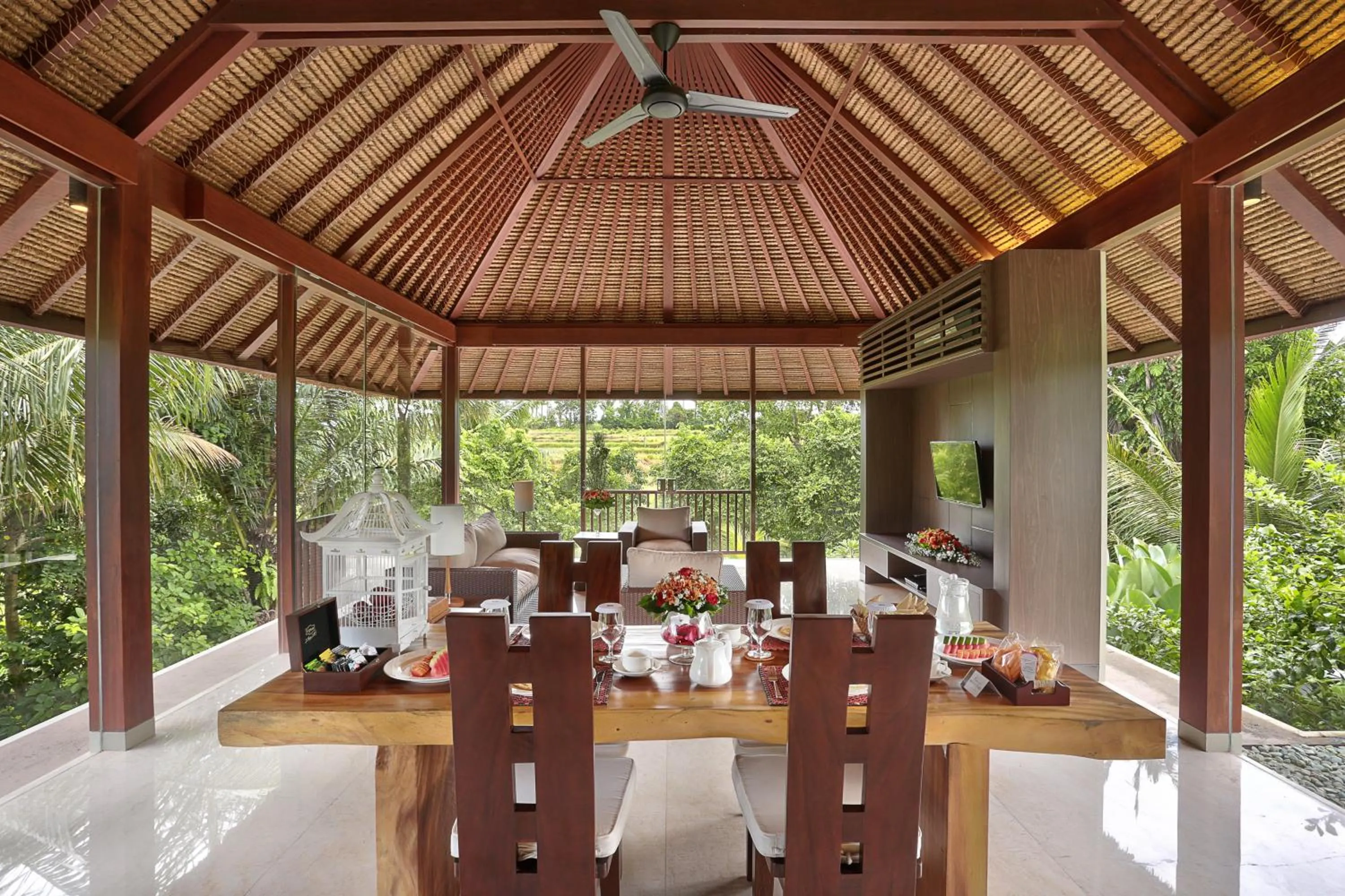 Restaurant/places to eat in Khayangan Kemenuh Villas by Premier Hospitality Asia