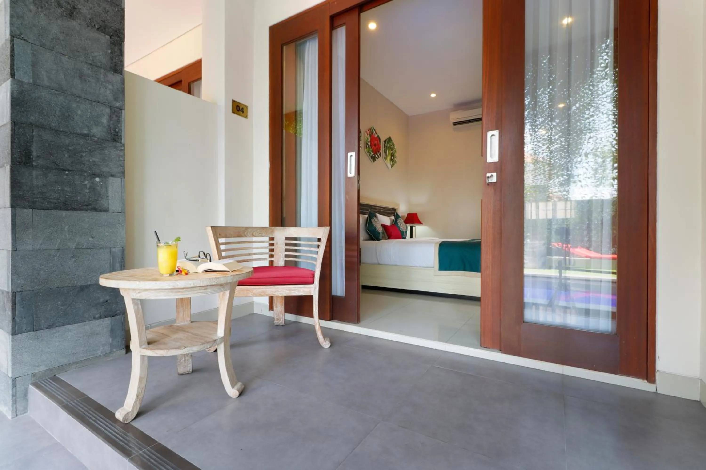 Balcony/Terrace in Vansari Hotel