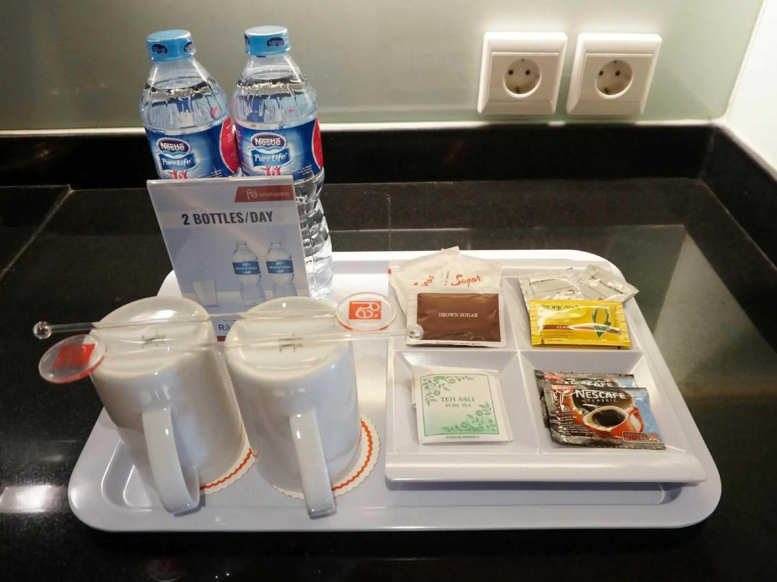 Executive King Room in Ra Premiere Simatupang Executive King Room in Ra Premiere Simatupang