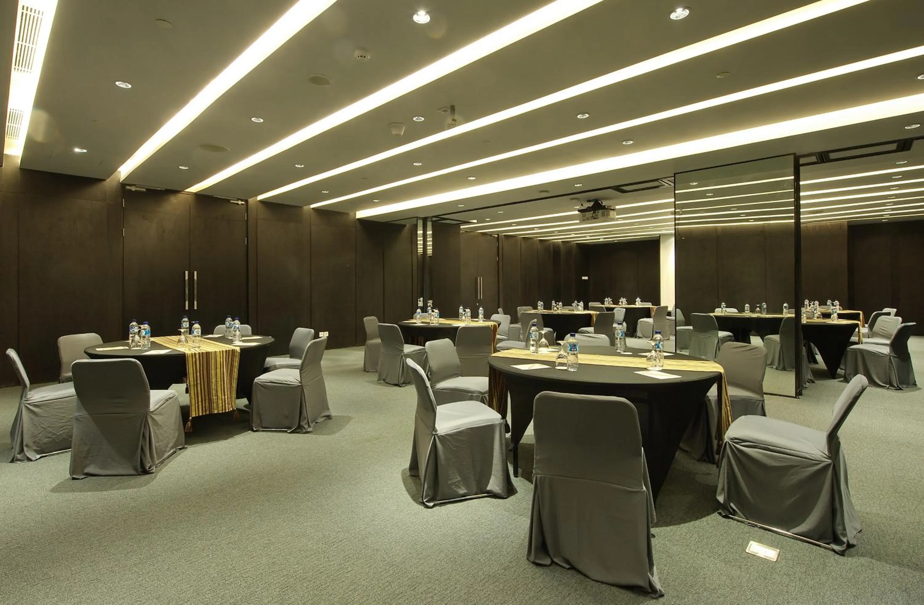 Banquet/Function facilities in Ra Premiere Simatupang
