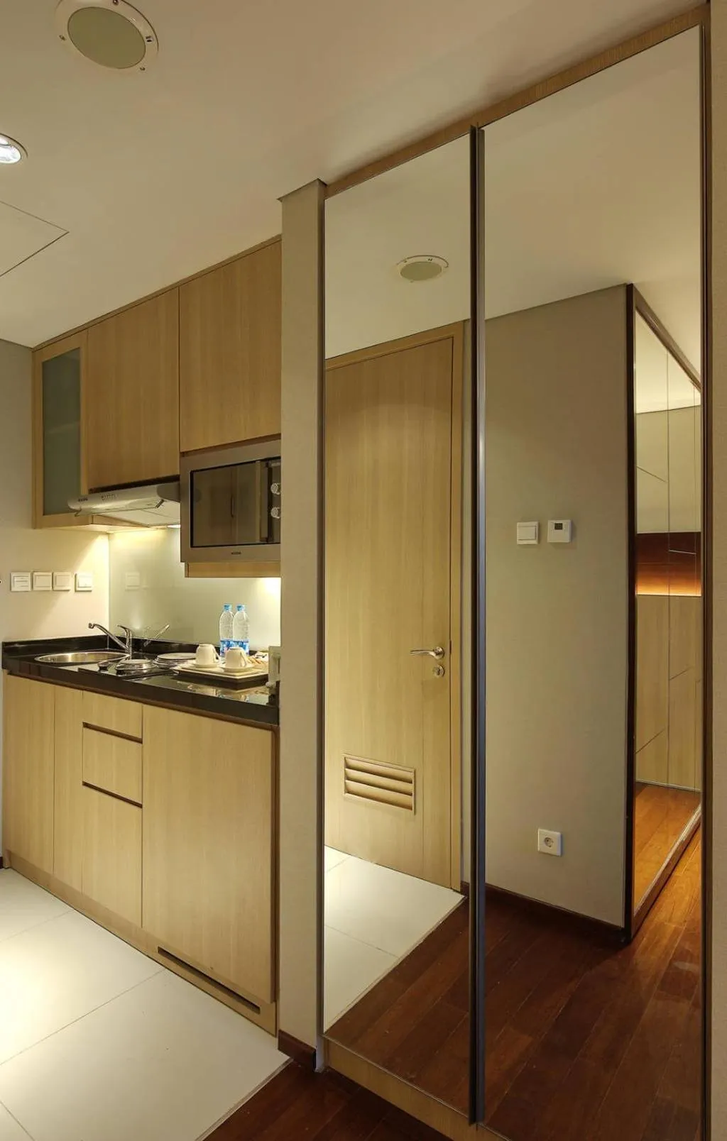 Kitchen or kitchenette in Ra Premiere Simatupang