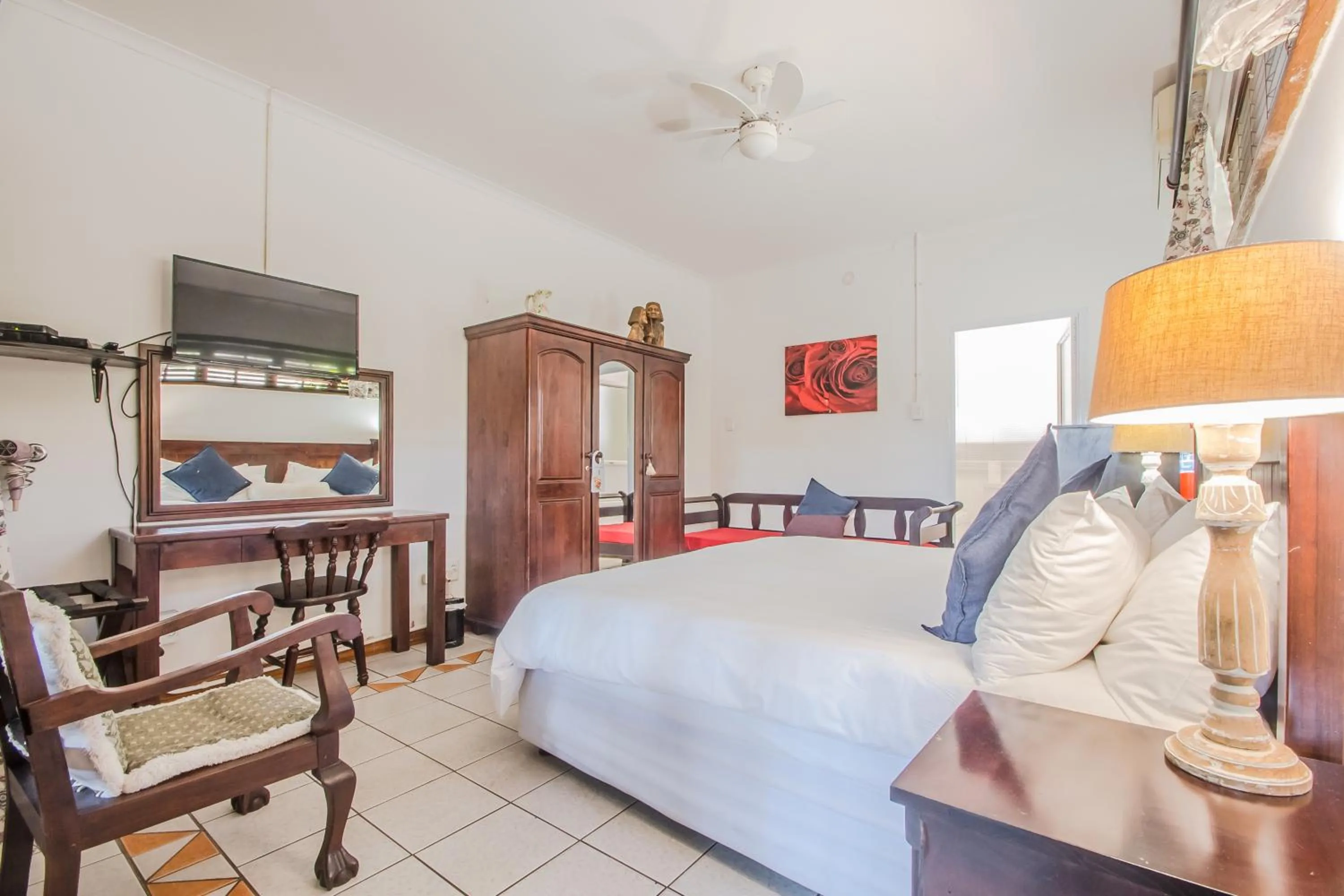 Bedroom in HoneyPot Guest house