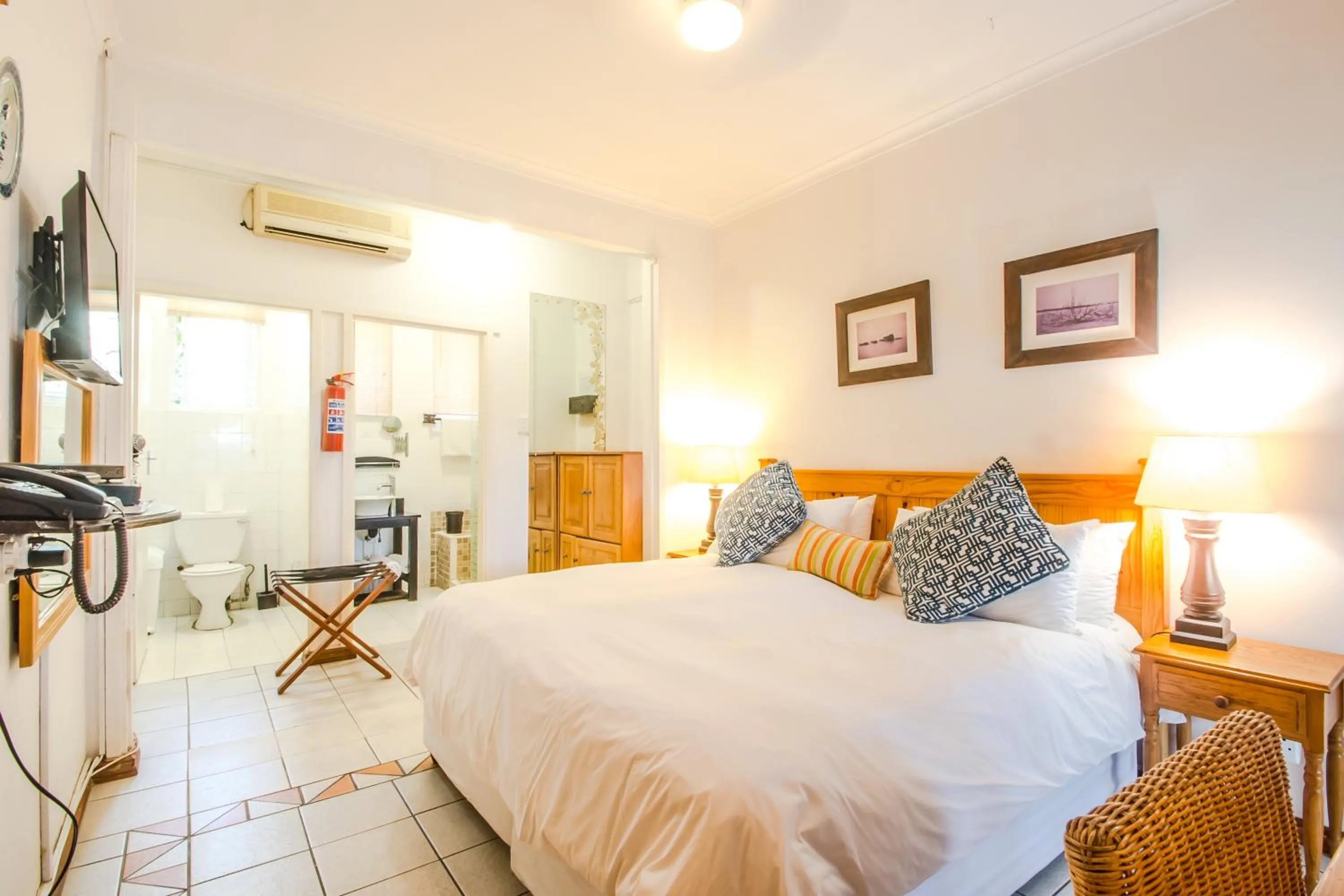 Bedroom in HoneyPot Guest house