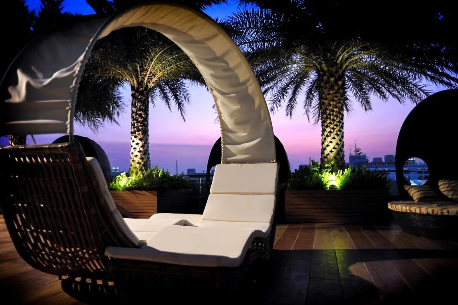 Property building in The Bazaar Hotel Bangkok - MRT Lat Phrao Ratchadapisek