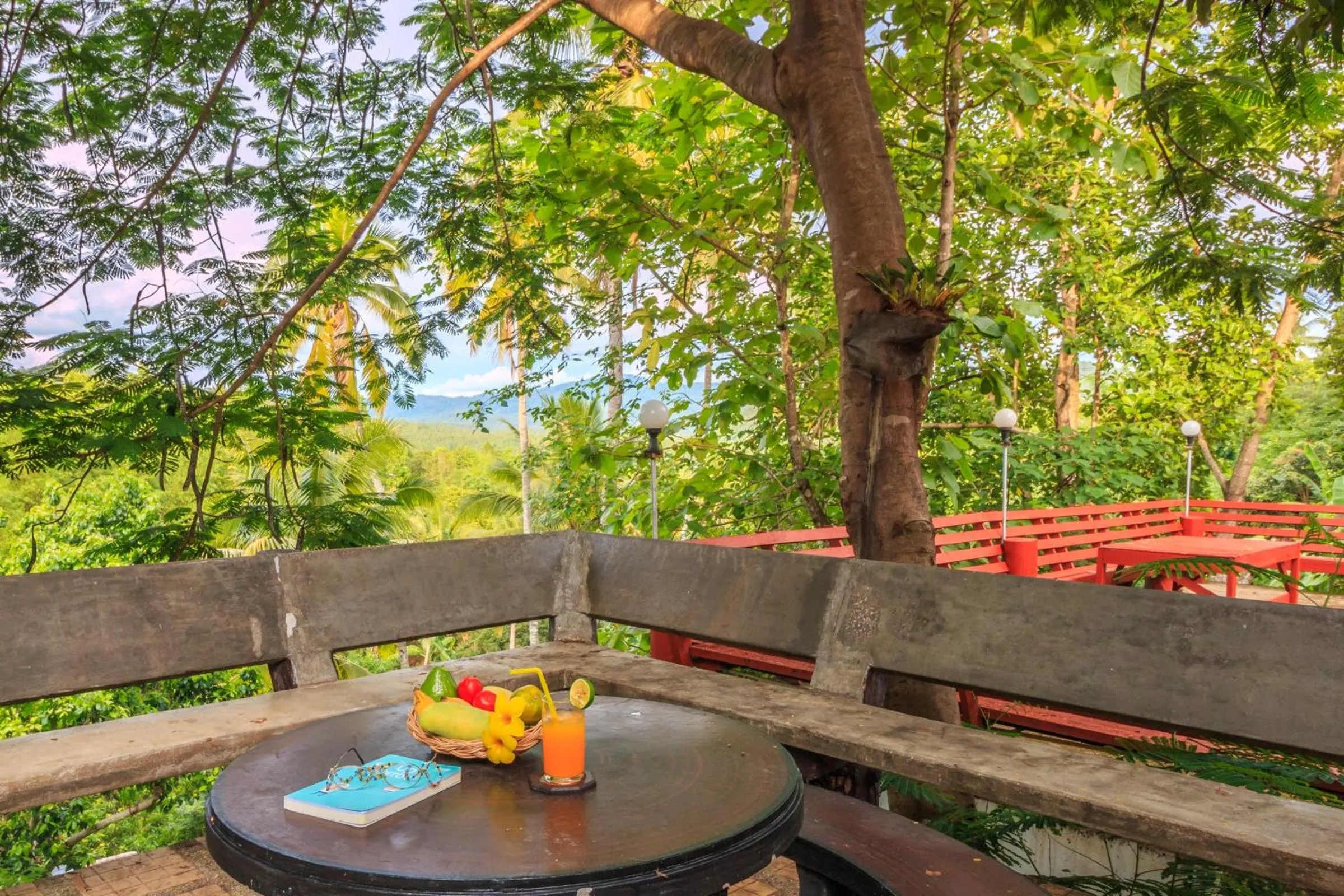 Balcony/Terrace in Mitkhoonyoum Hotel
