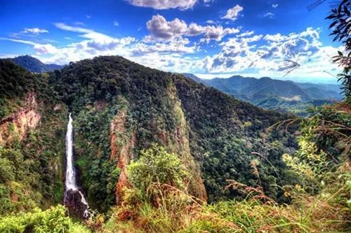 Nearby landmark in Mitkhoonyoum Hotel