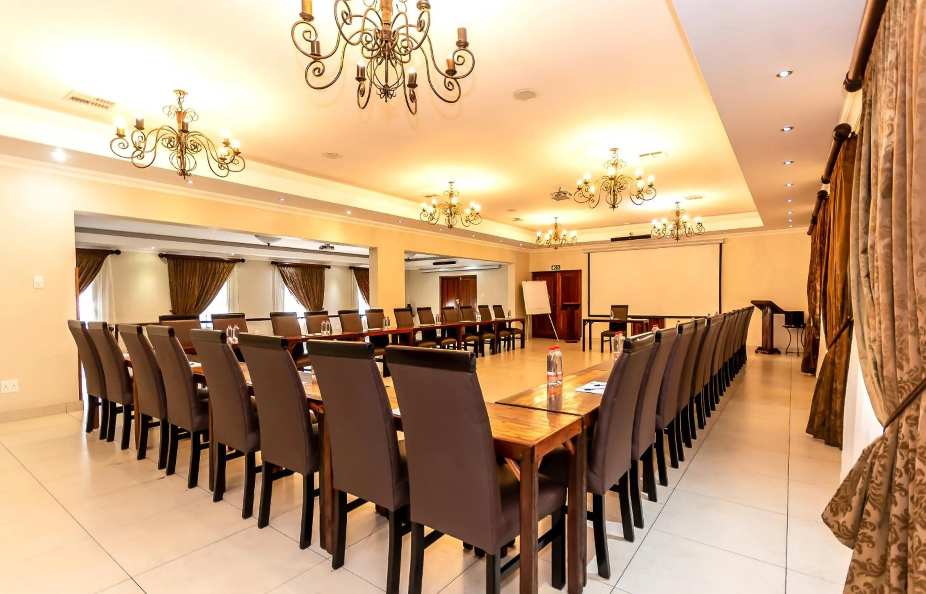 Meeting/conference room in Afrique Boutique Hotel O.R. Tambo