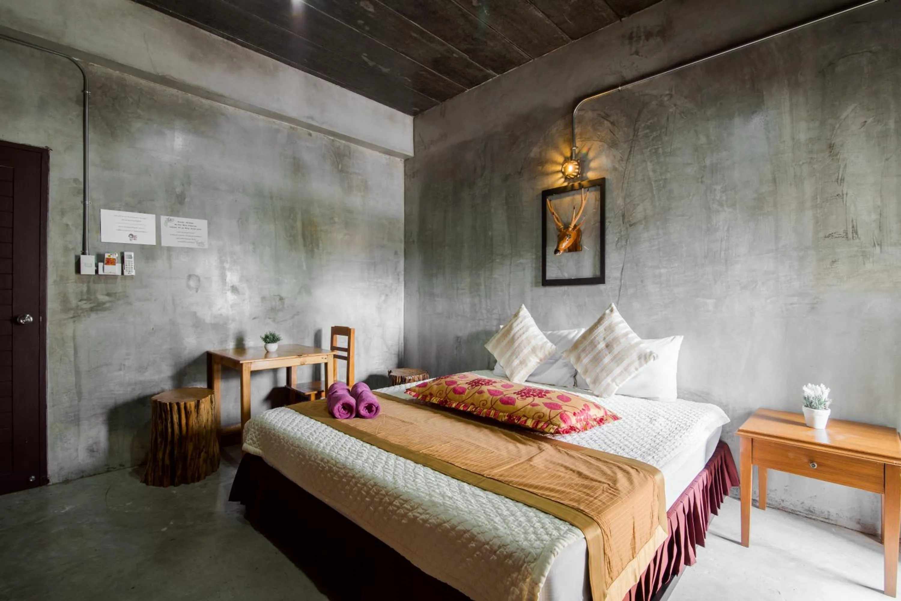 Photo of the whole room, Bed in Lovely Guesthouse 94