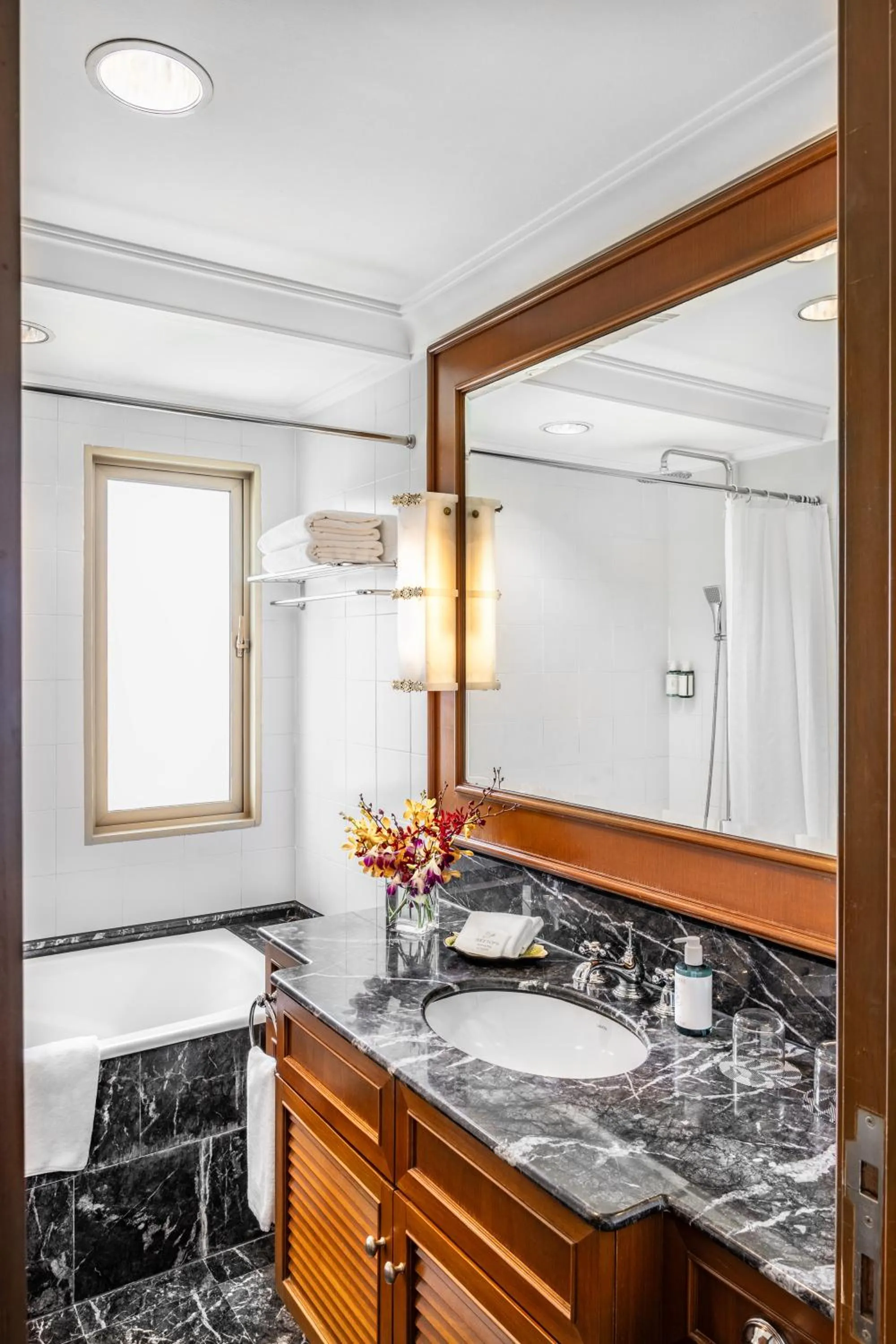 Bathroom in Treetops Executive Residences