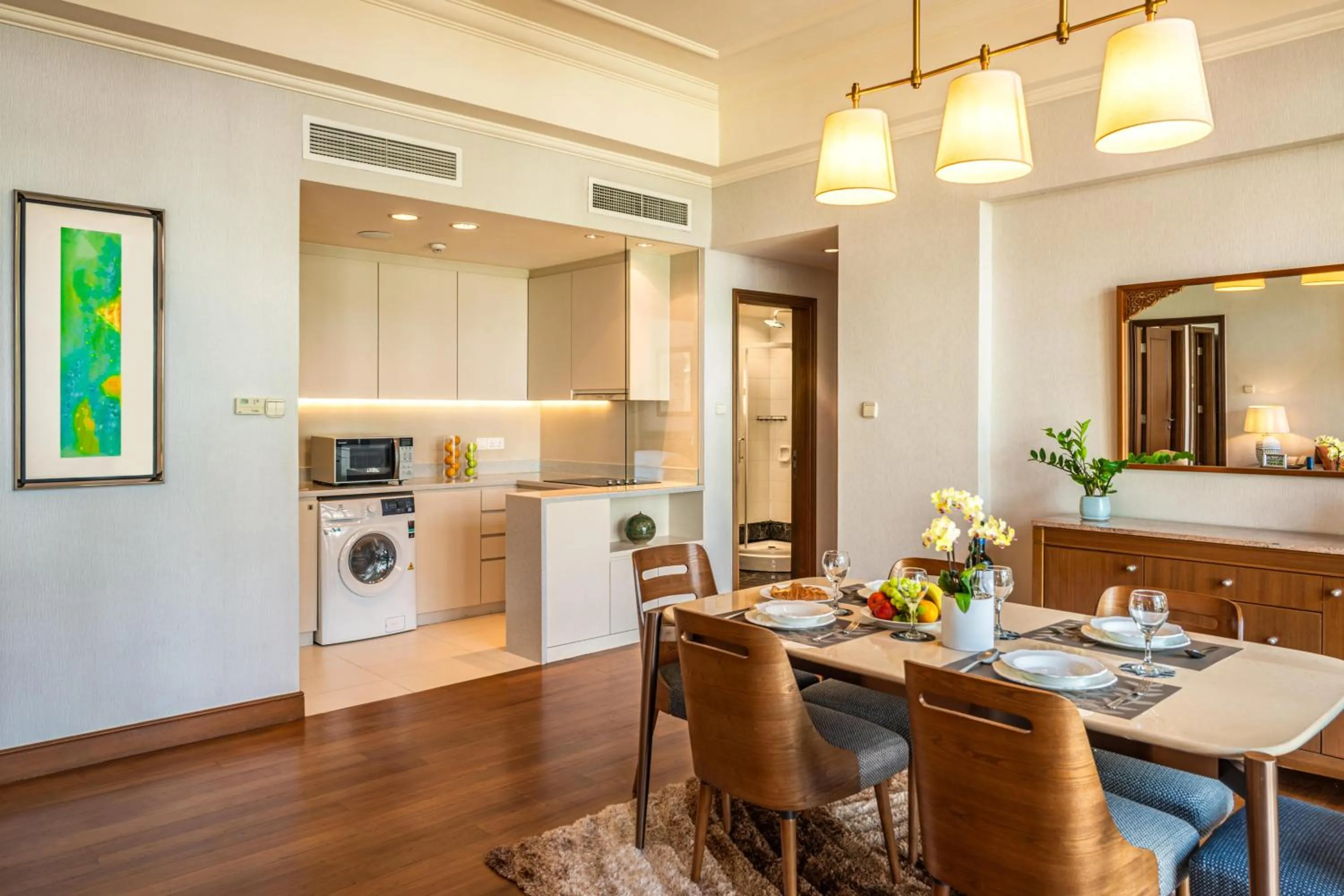 Kitchen or kitchenette in Treetops Executive Residences