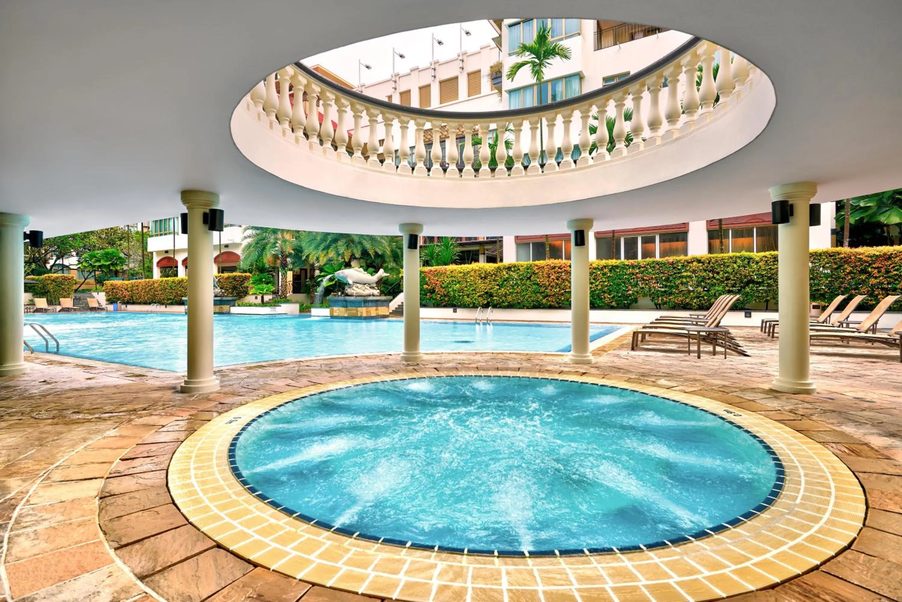 Area and facilities in Treetops Executive Residences