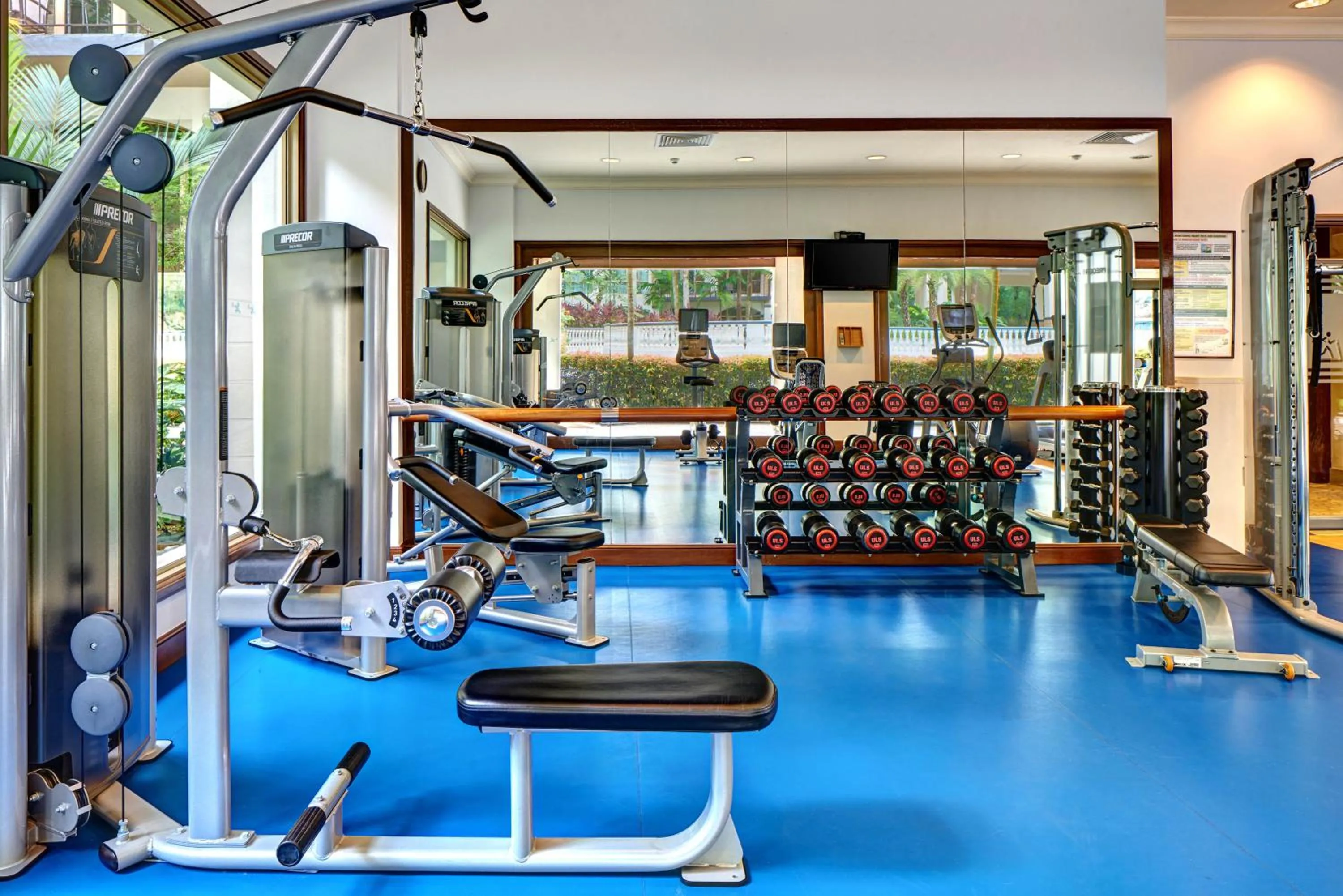 Fitness centre/facilities in Treetops Executive Residences