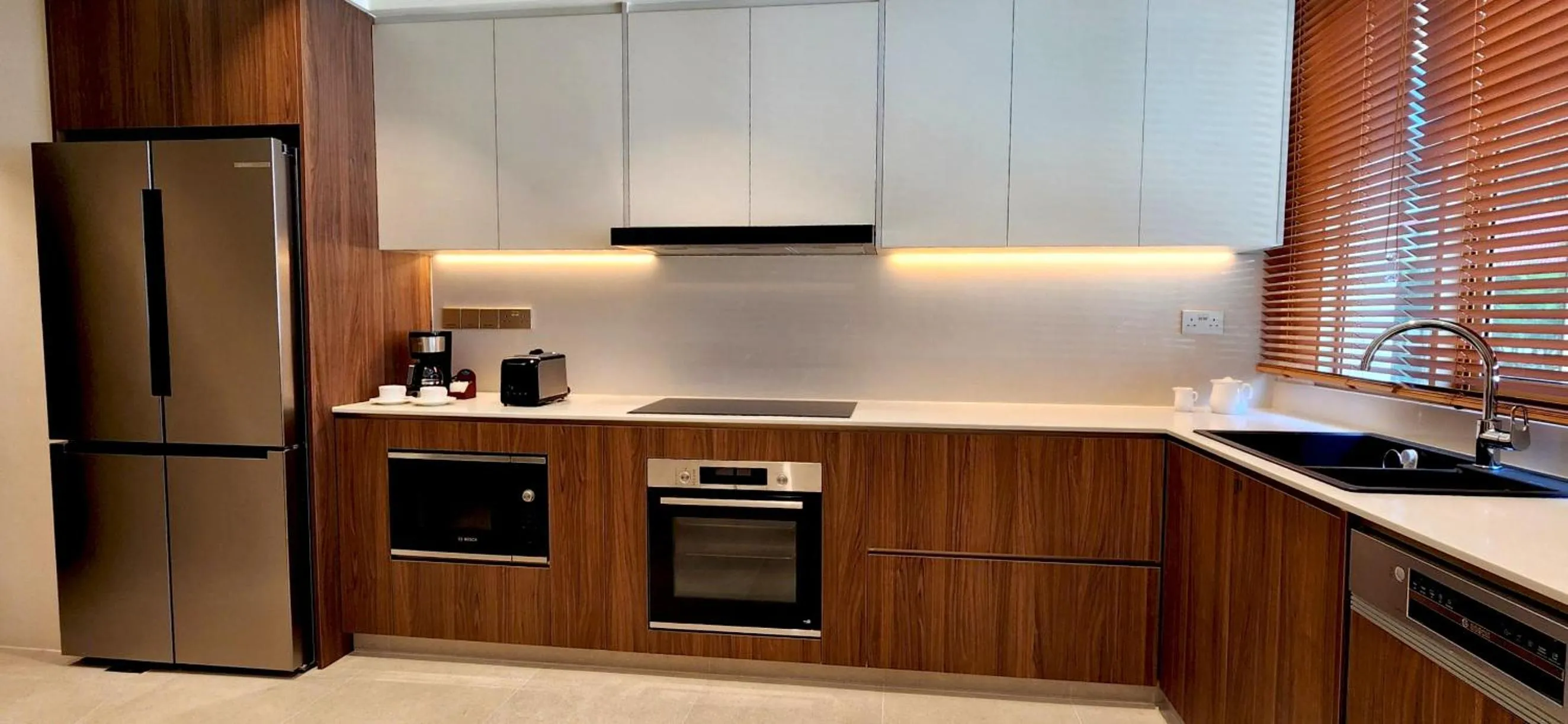 Kitchen or kitchenette in Treetops Executive Residences