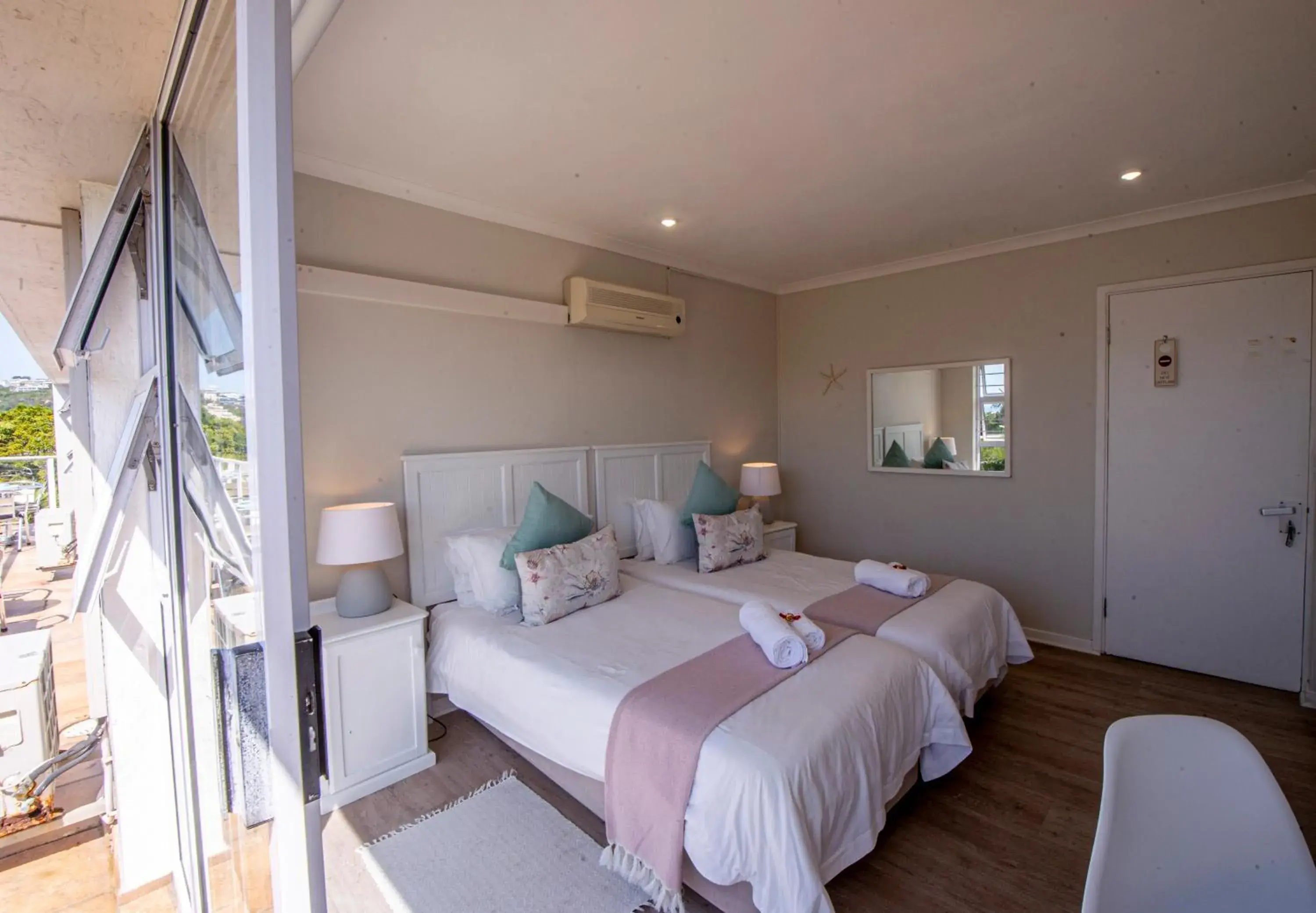 Twin Room with Sea View in Thanda Vista Twin Room with Sea View in Thanda Vista