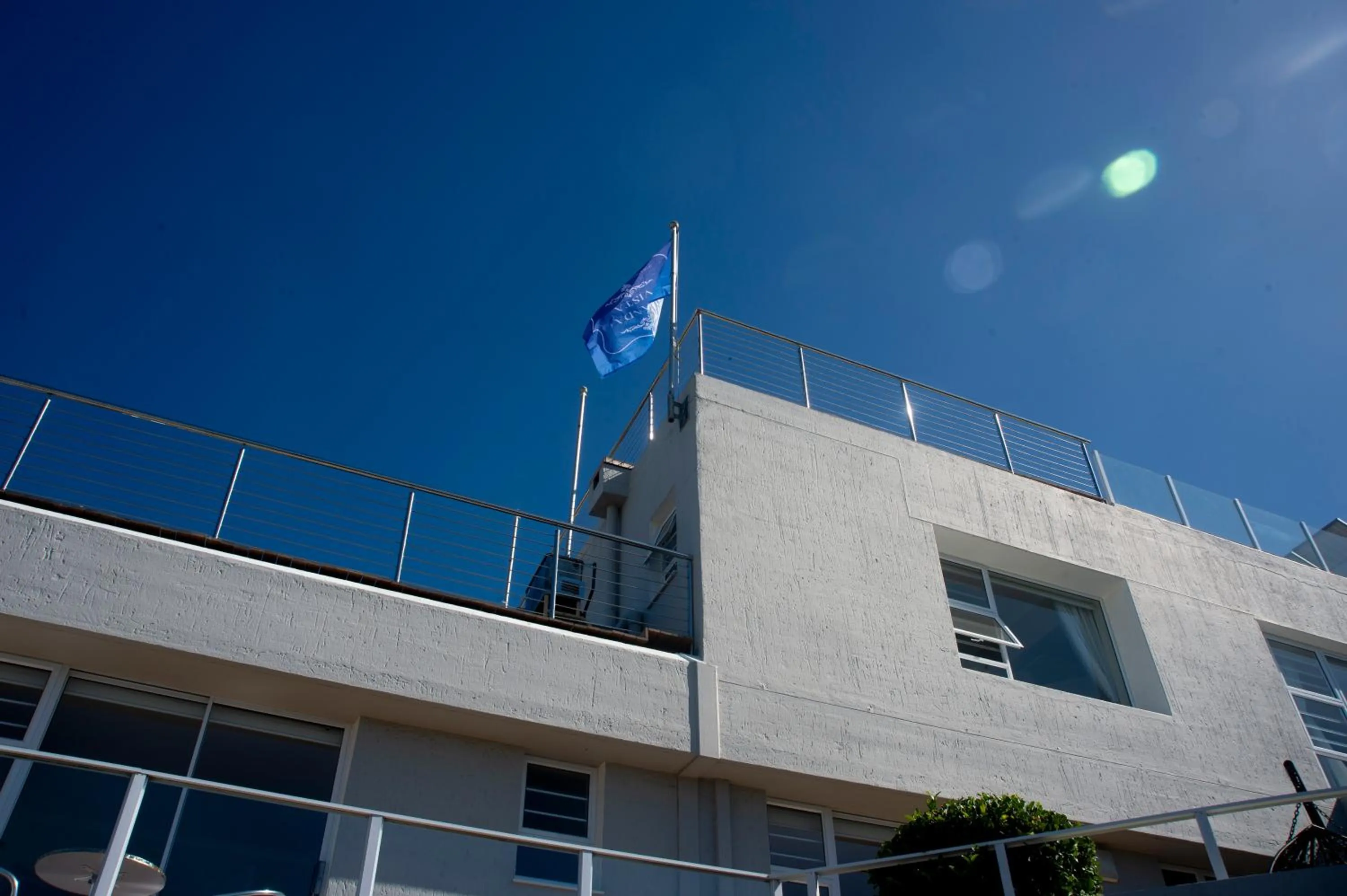 Property building in Thanda Vista