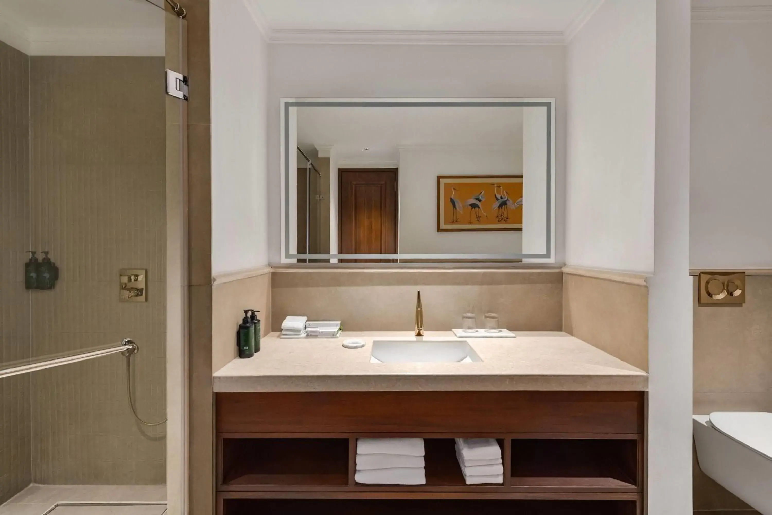 Two-Bedroom Kohinoor King Suite in Wyndham Garden Udaipur Bhuwana Two-Bedroom Kohinoor King Suite in Wyndham Garden Udaipur Bhuwana