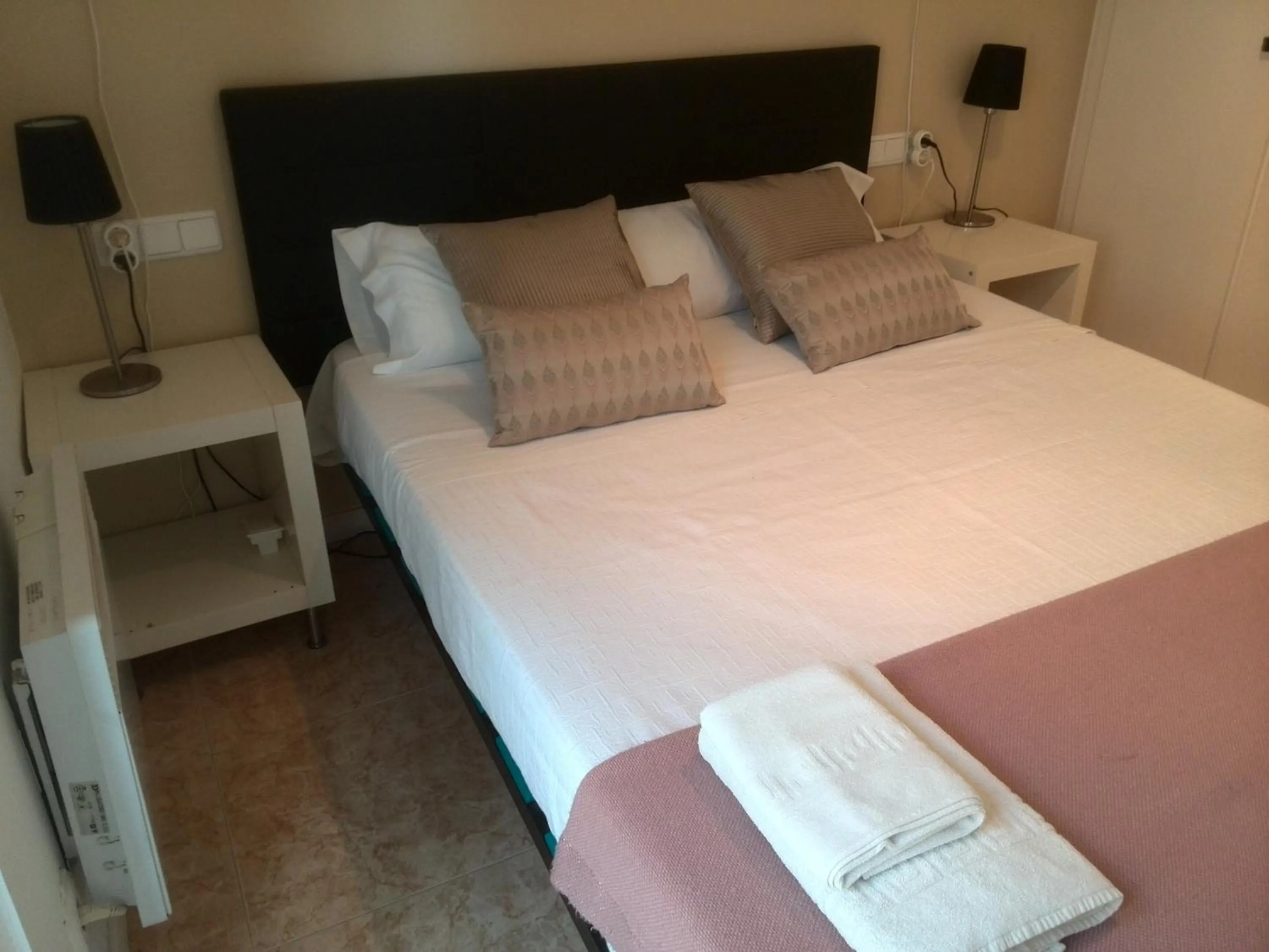 Bed in Estrella Primero De Mayo