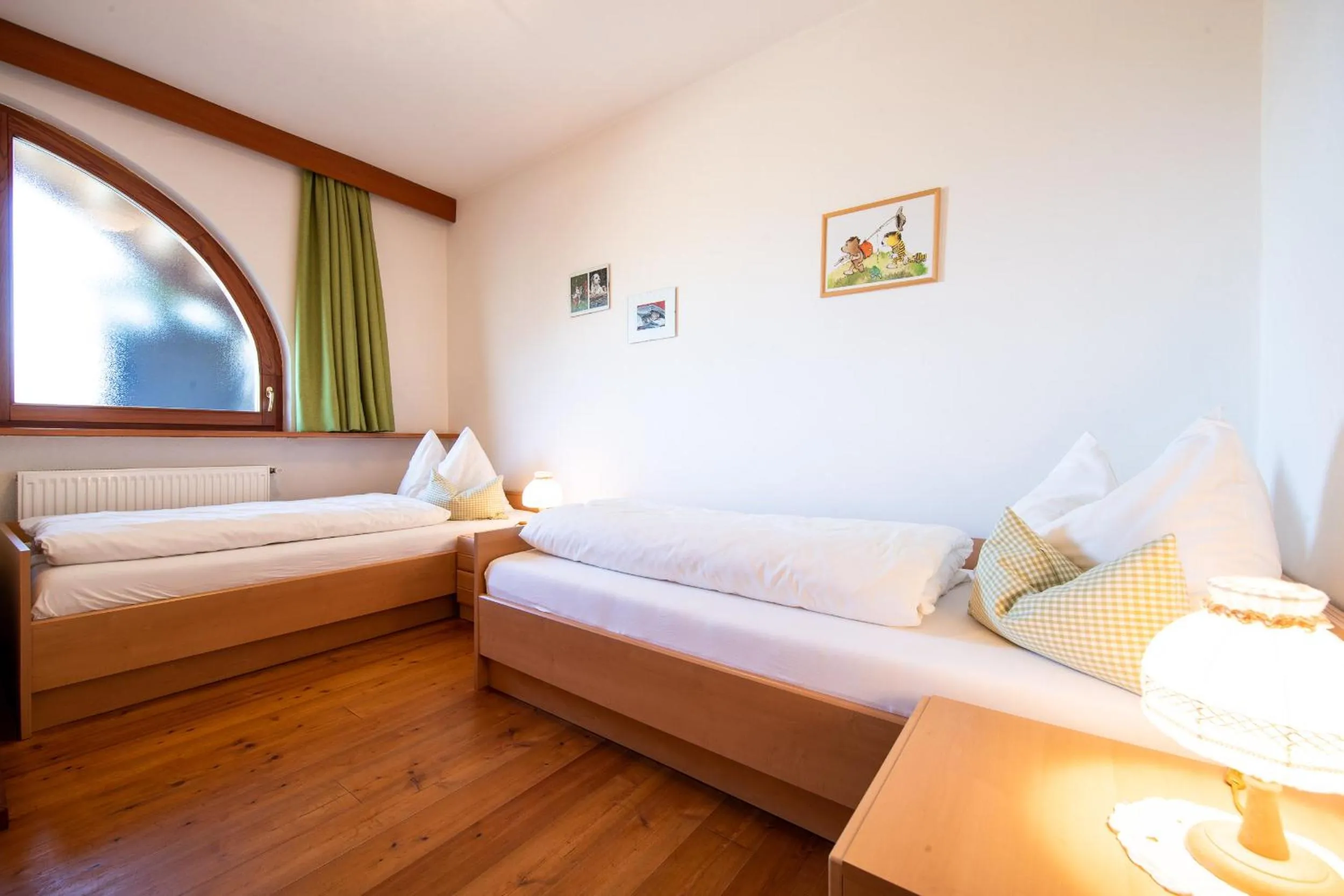 Bedroom, Bed in Appartements Weisshauserhof