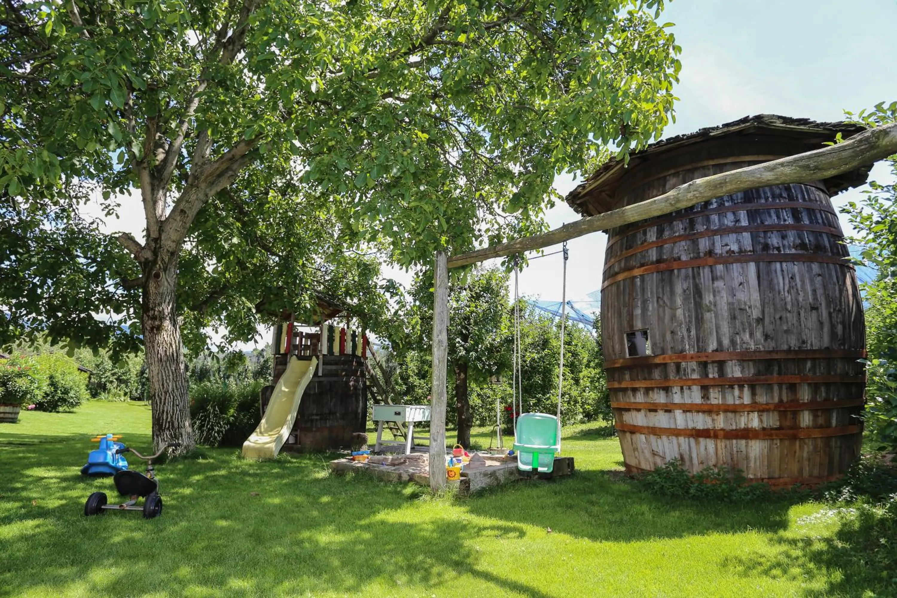 Children play ground in Appartements Weisshauserhof