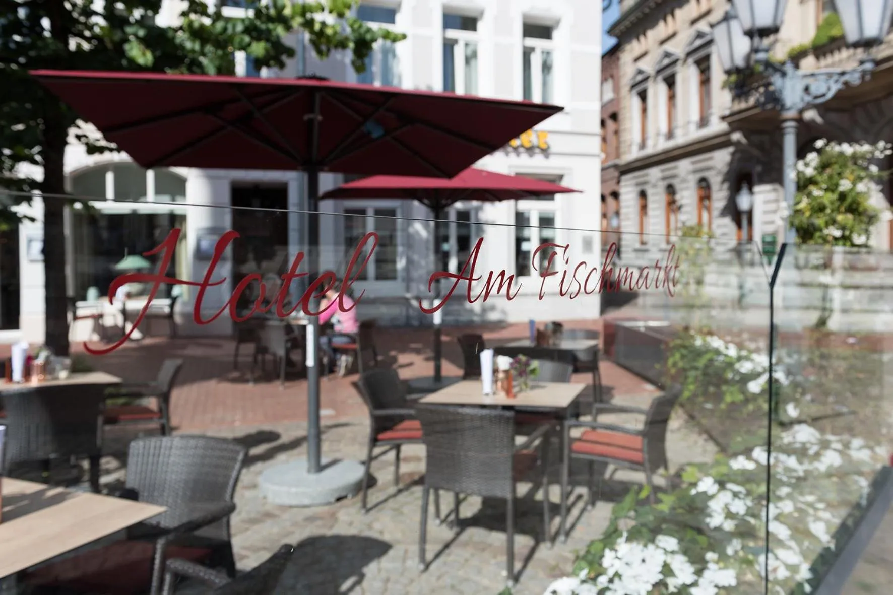 Property building in Hotel Am Fischmarkt