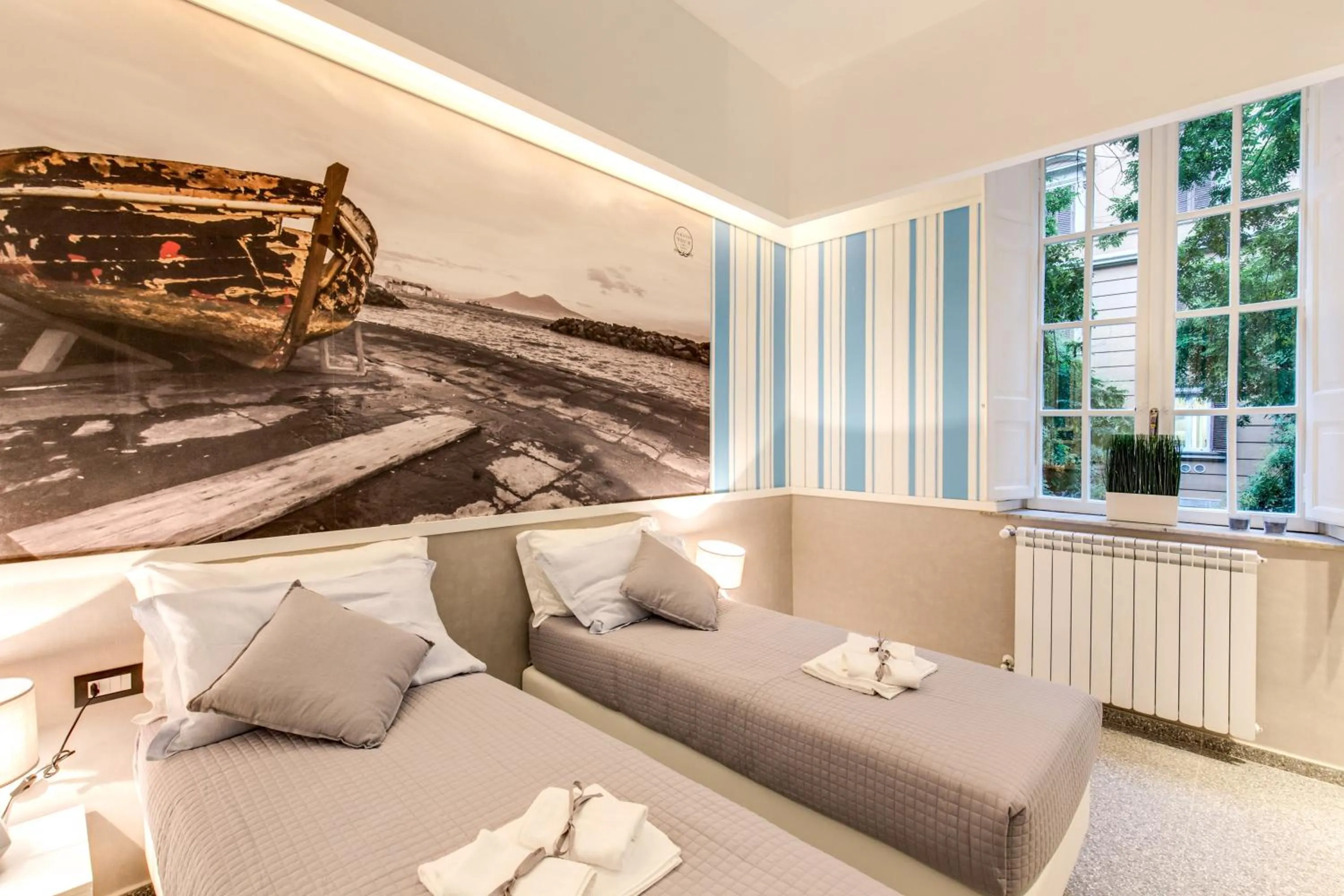 Photo of the whole room in Grand Tour Rome Suites - Liberty Collection