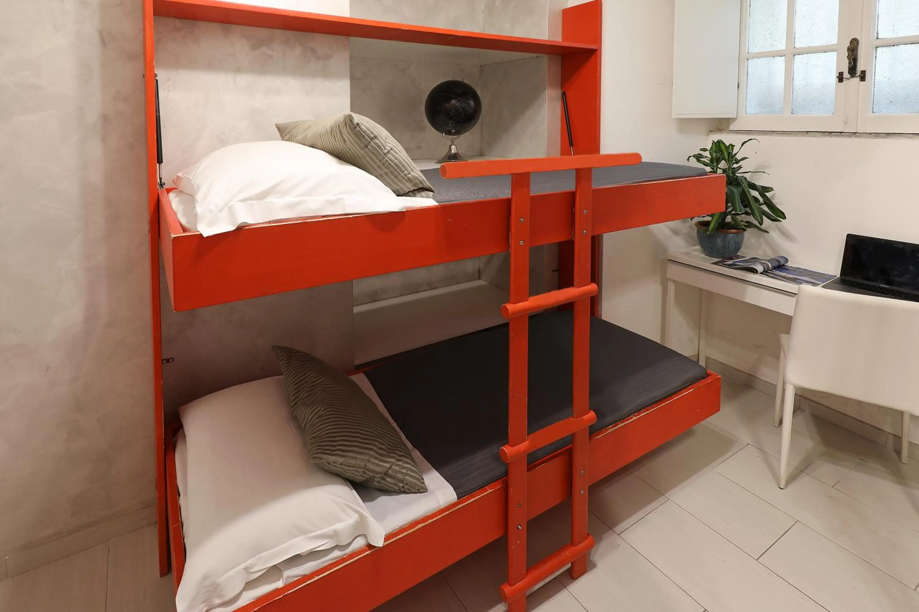 bunk bed, Bed in Grand Tour Rome Suites - Liberty Collection