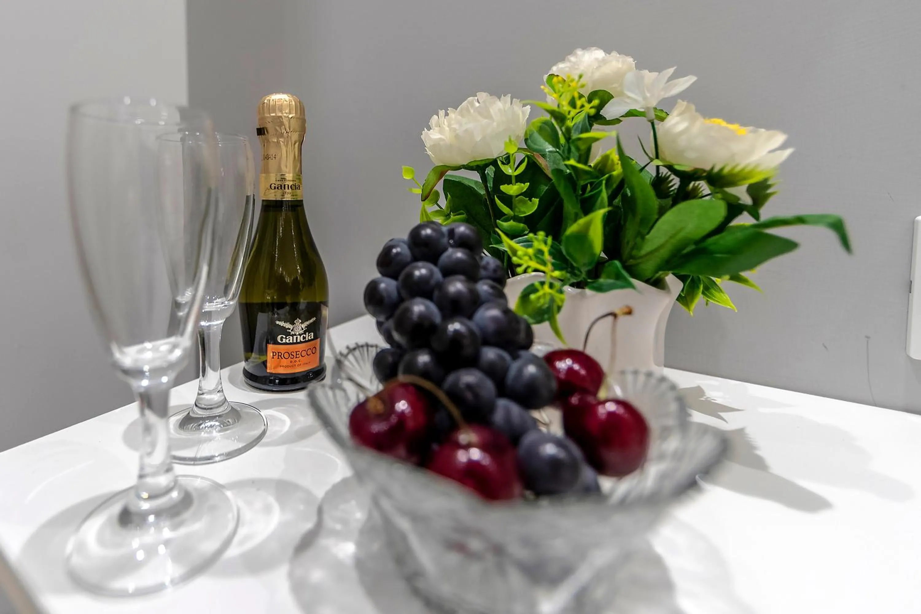 Decorative detail in Grand Tour Rome Suites - Liberty Collection