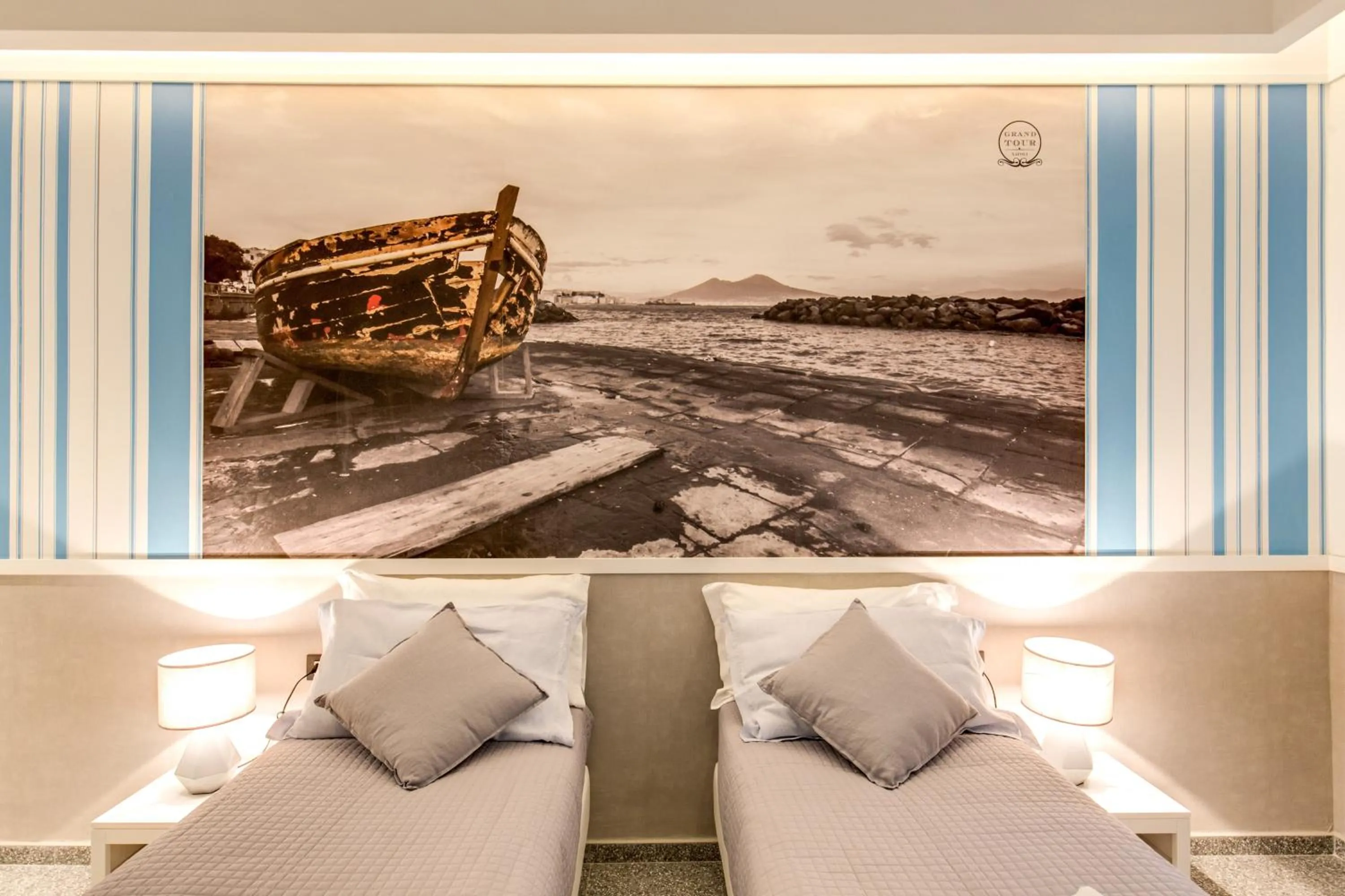 Decorative detail, Bed in Grand Tour Rome Suites - Liberty Collection