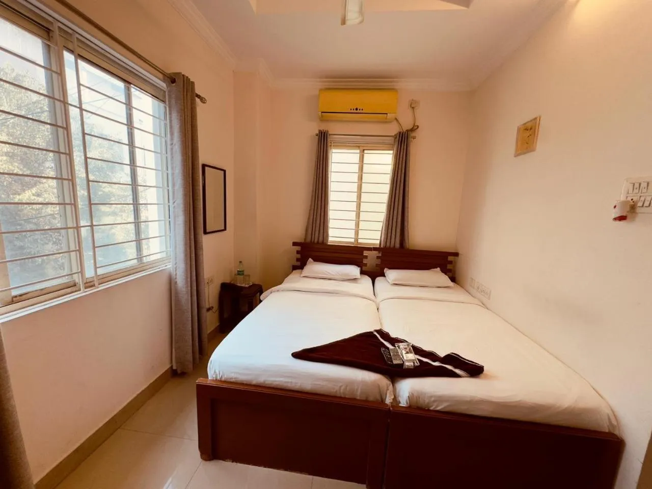 Bed in Cosy Banjara Guest House