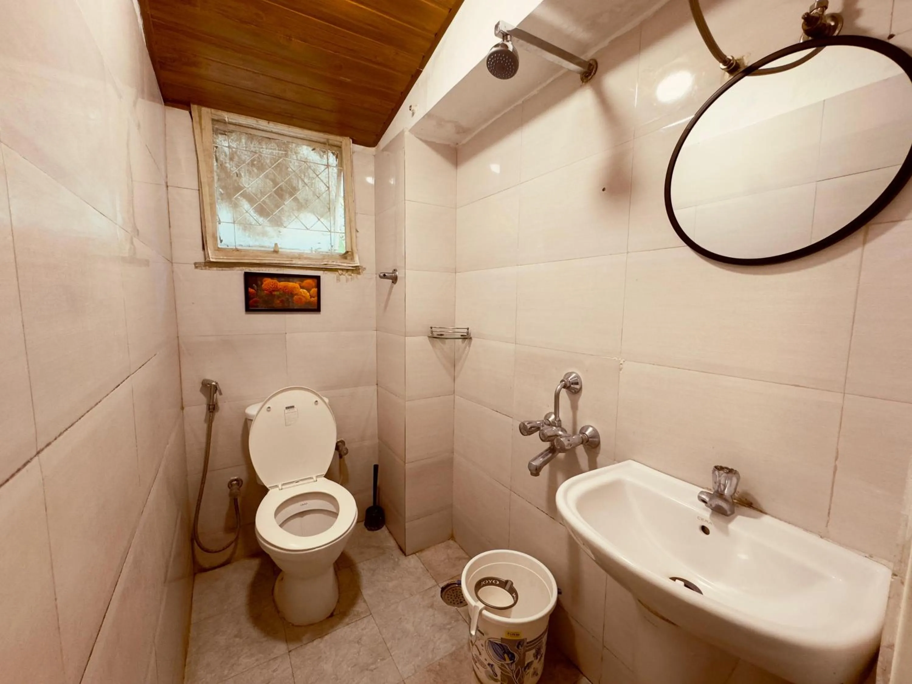 Cosy Banjara Guest House