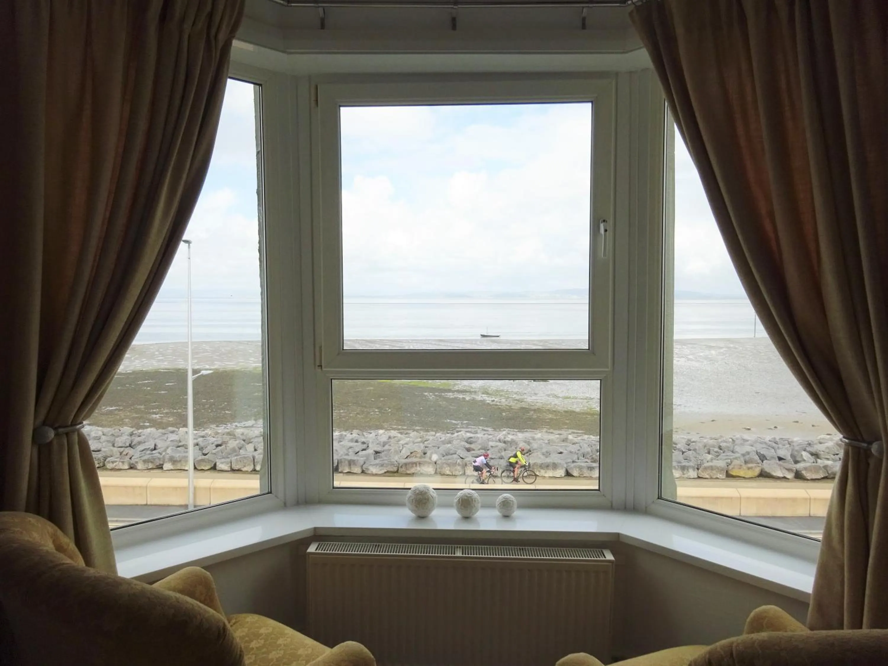 Shipping Lanes Hotel