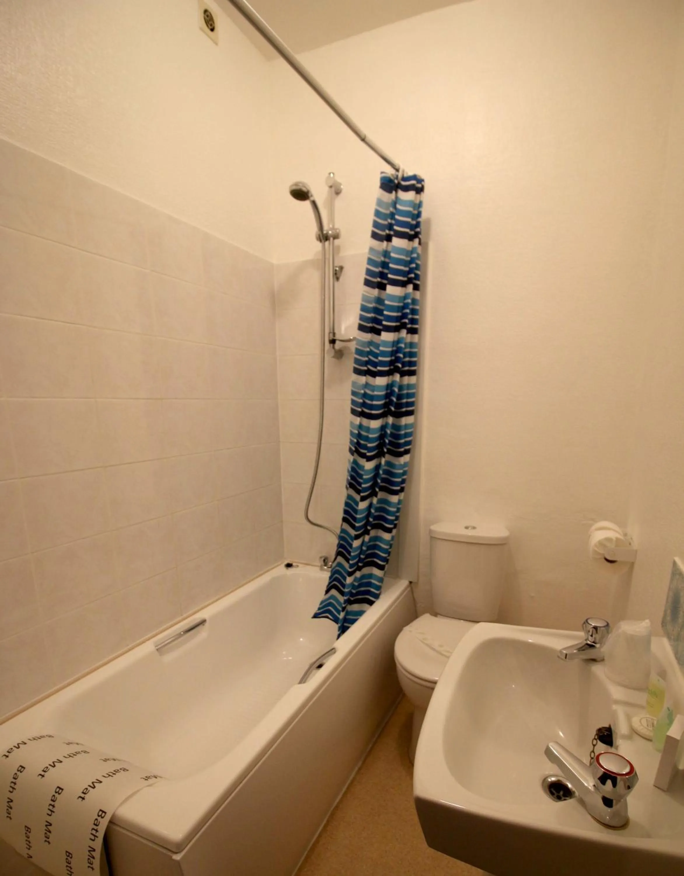 Shipping Lanes Hotel