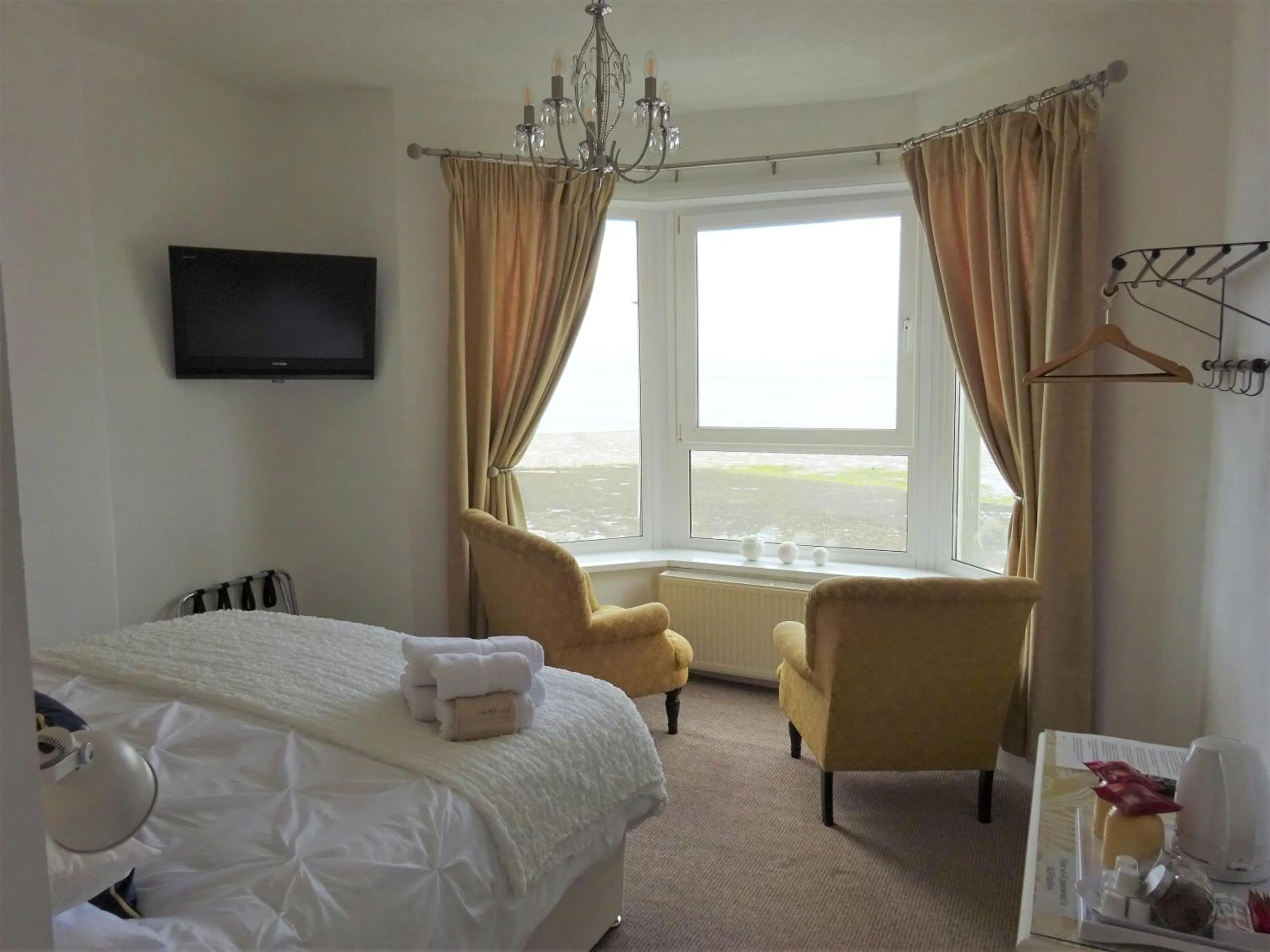 Shipping Lanes Hotel