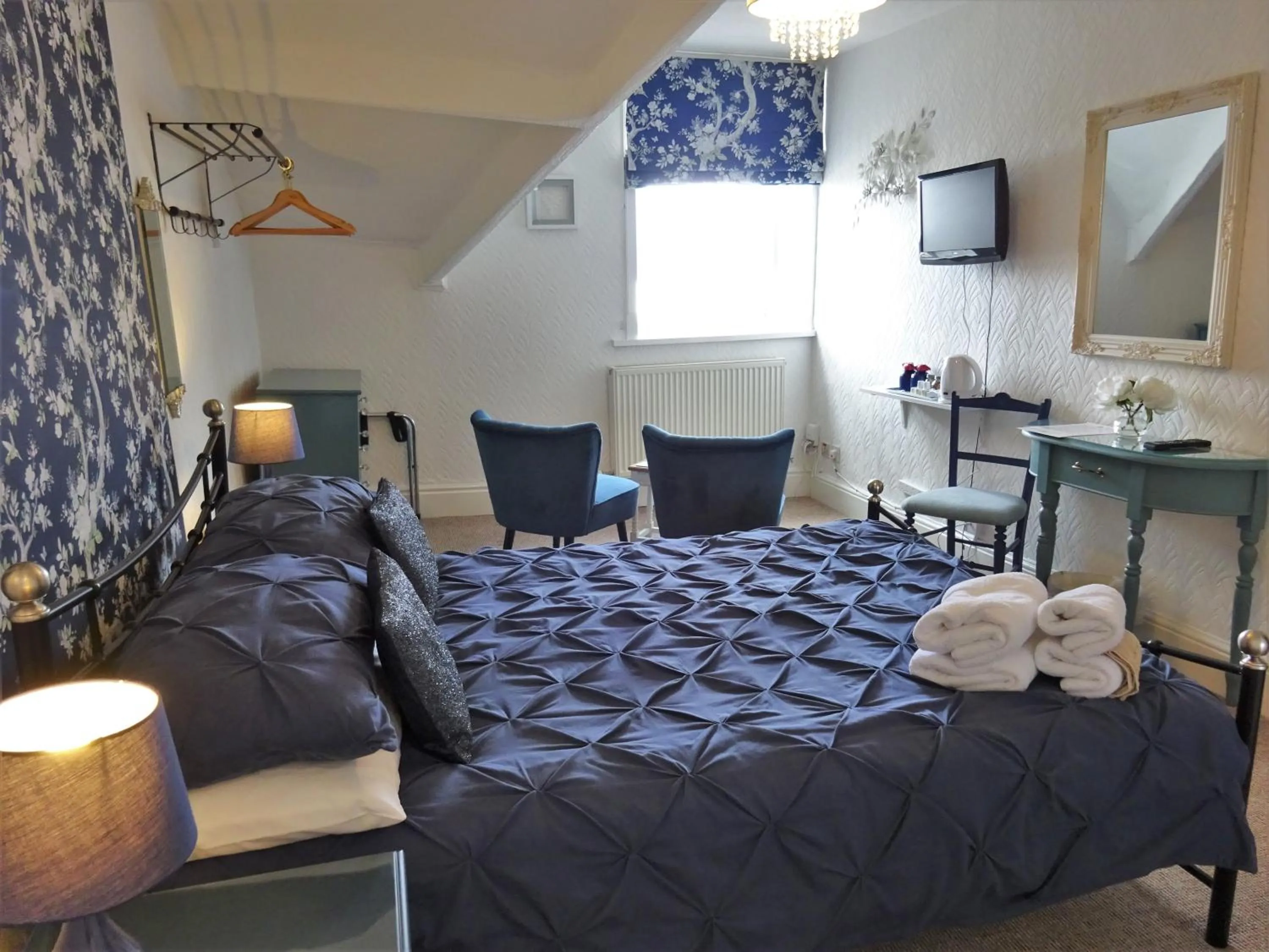 Shipping Lanes Hotel