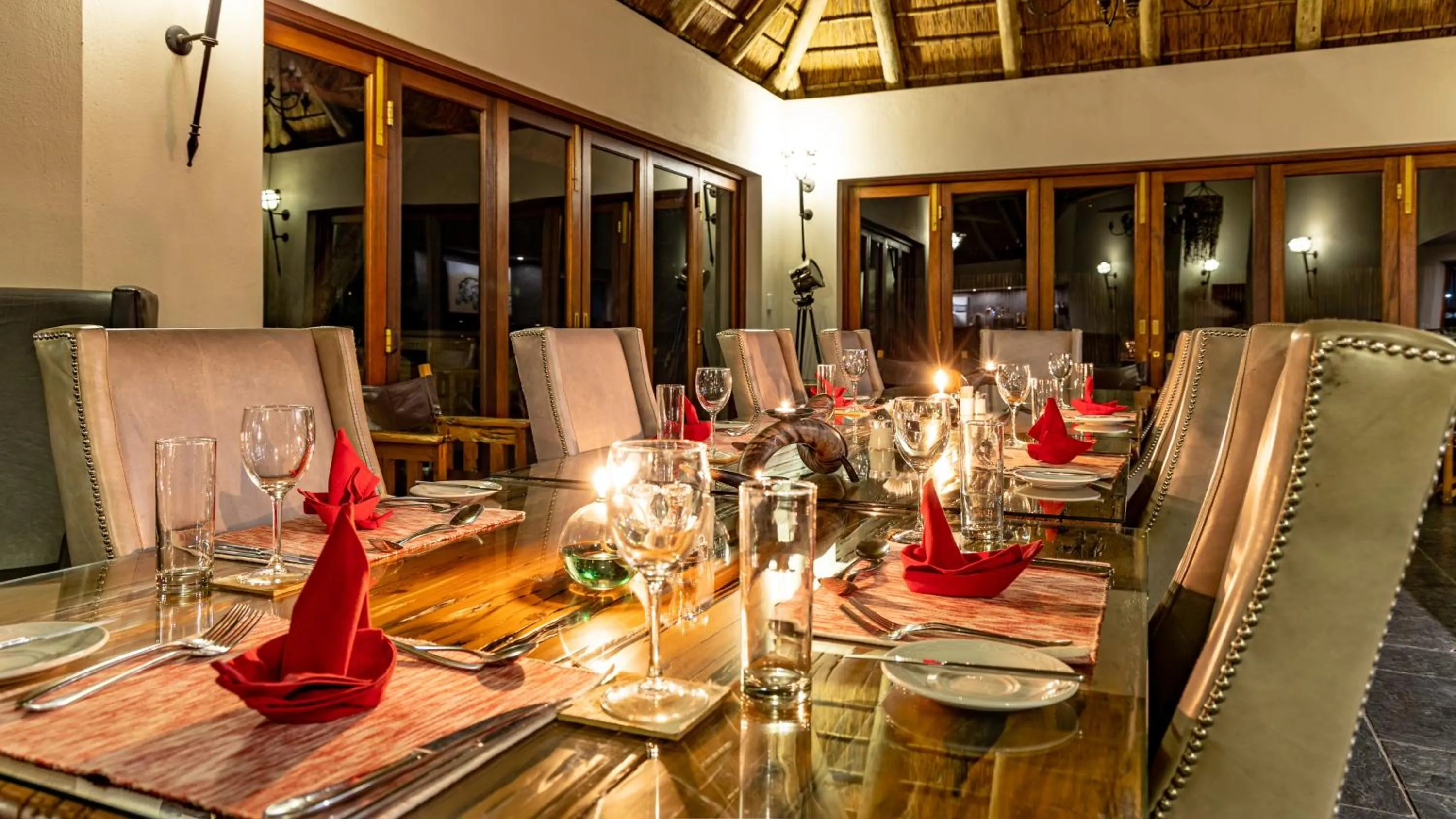 Restaurant/places to eat in Kusudalweni Safari Lodge and Spa