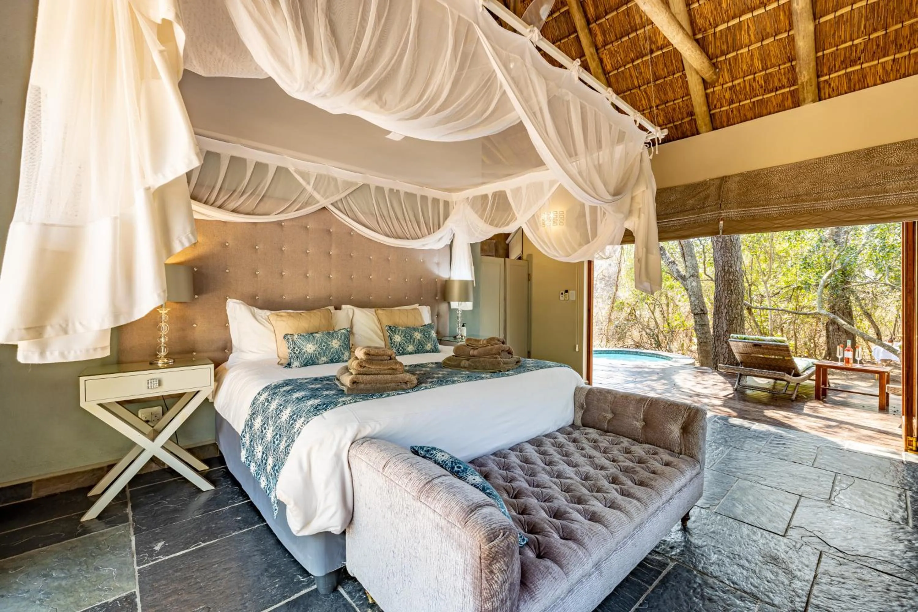 Bedroom, Bed in Kusudalweni Safari Lodge and Spa
