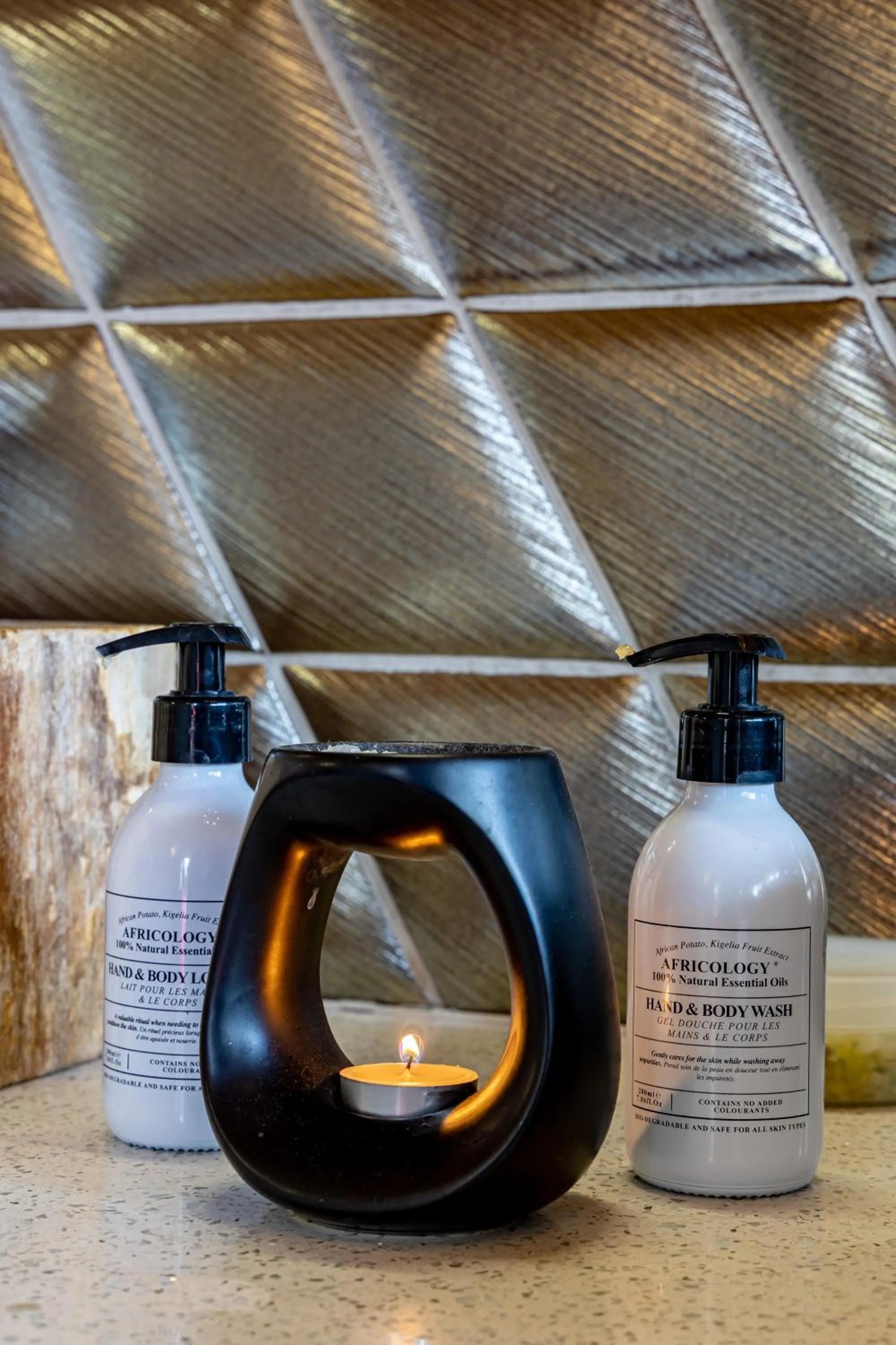 Bathroom in Kusudalweni Safari Lodge and Spa