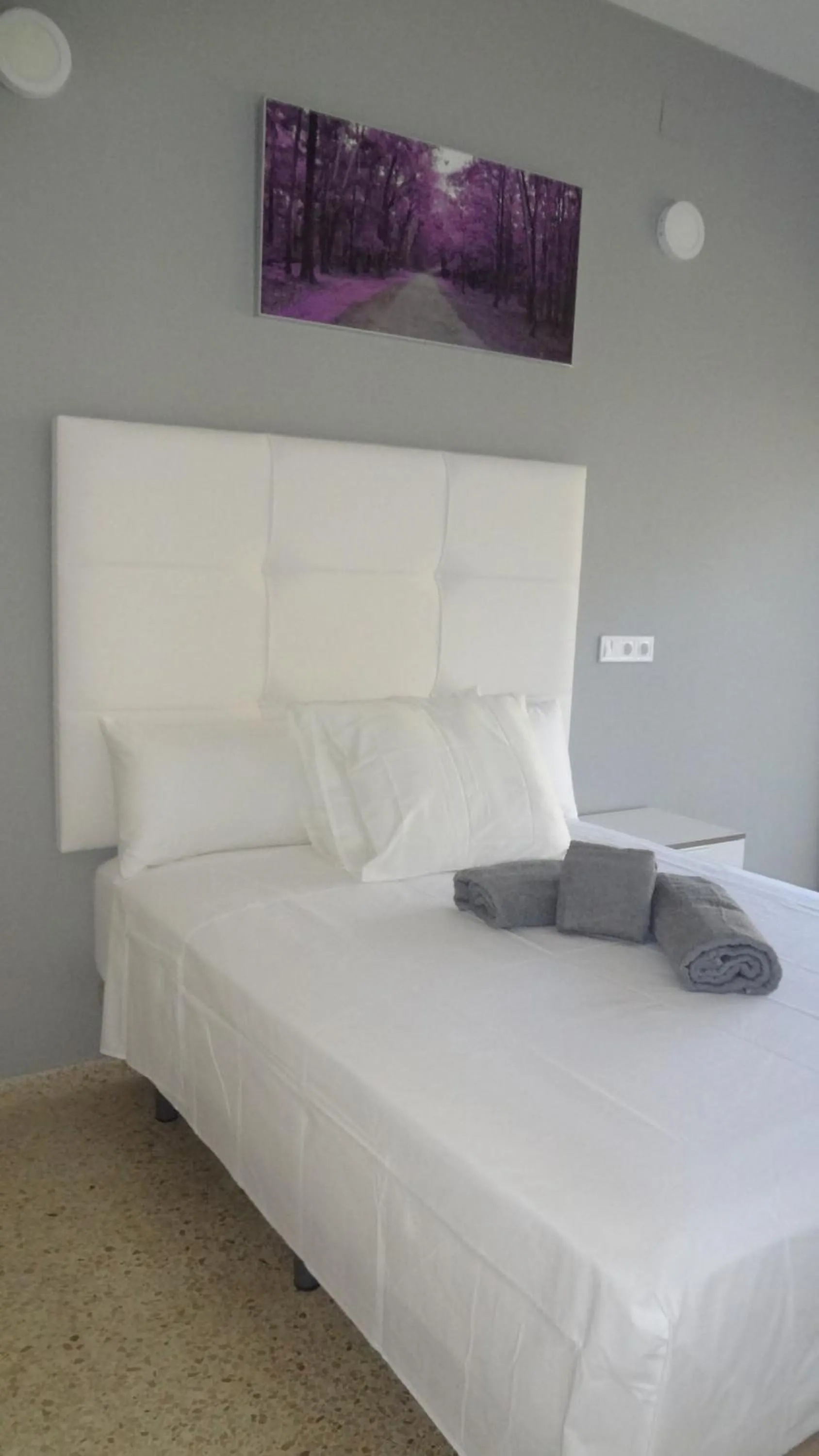Property building, Bed in Hotel Carlos I