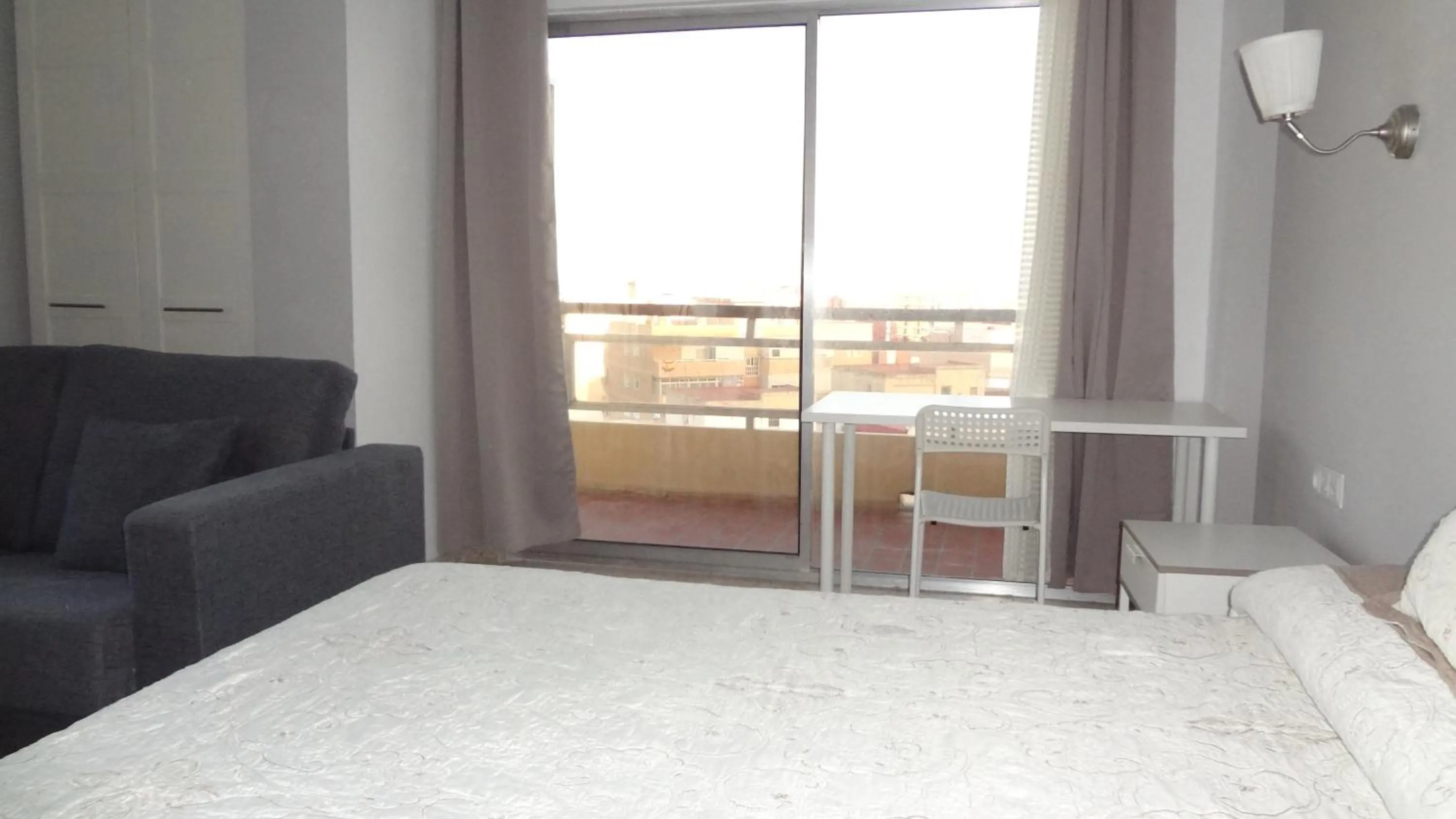 Photo of the whole room, Bed in Hotel Carlos I