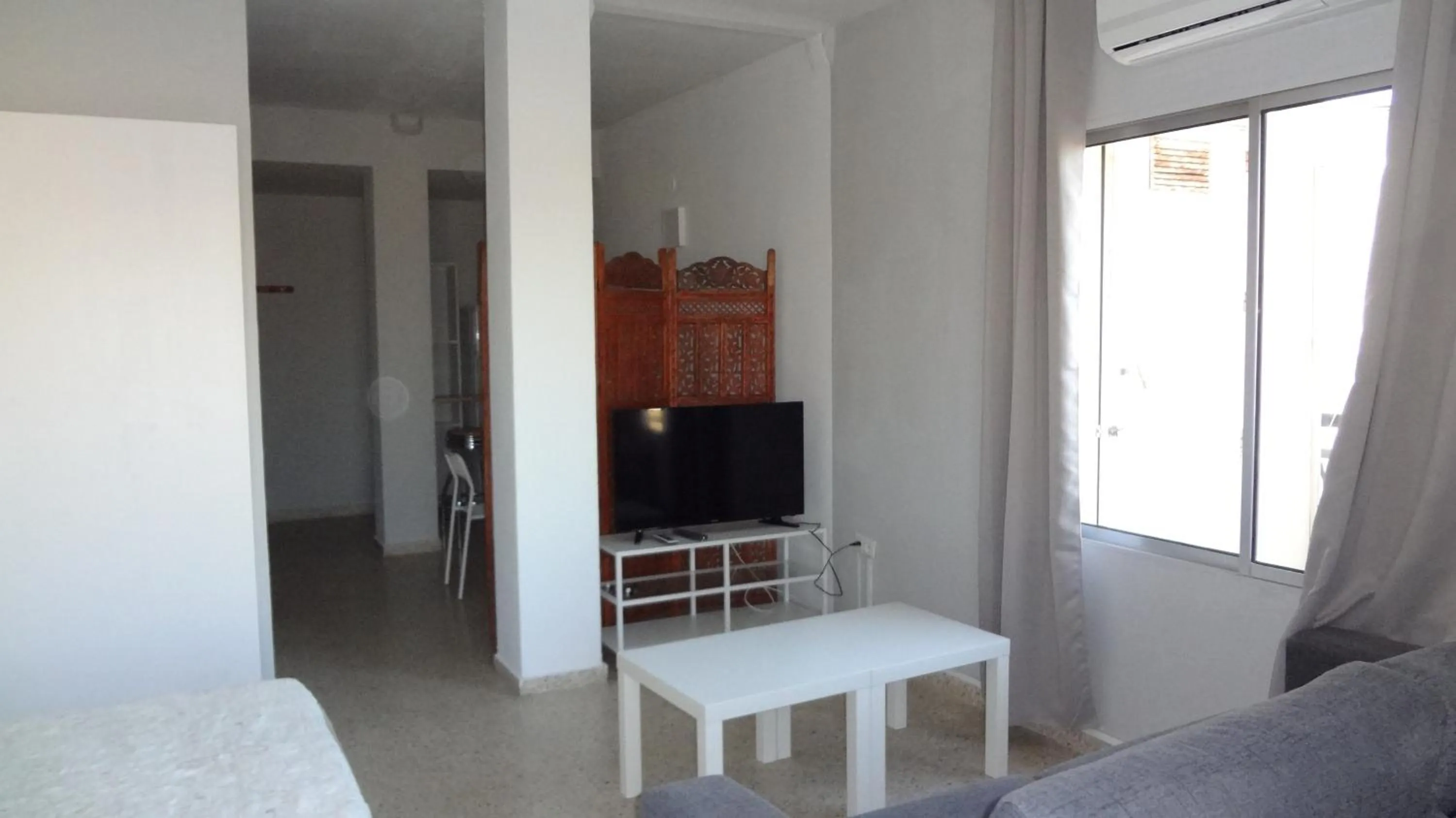 Photo of the whole room in Hotel Carlos I