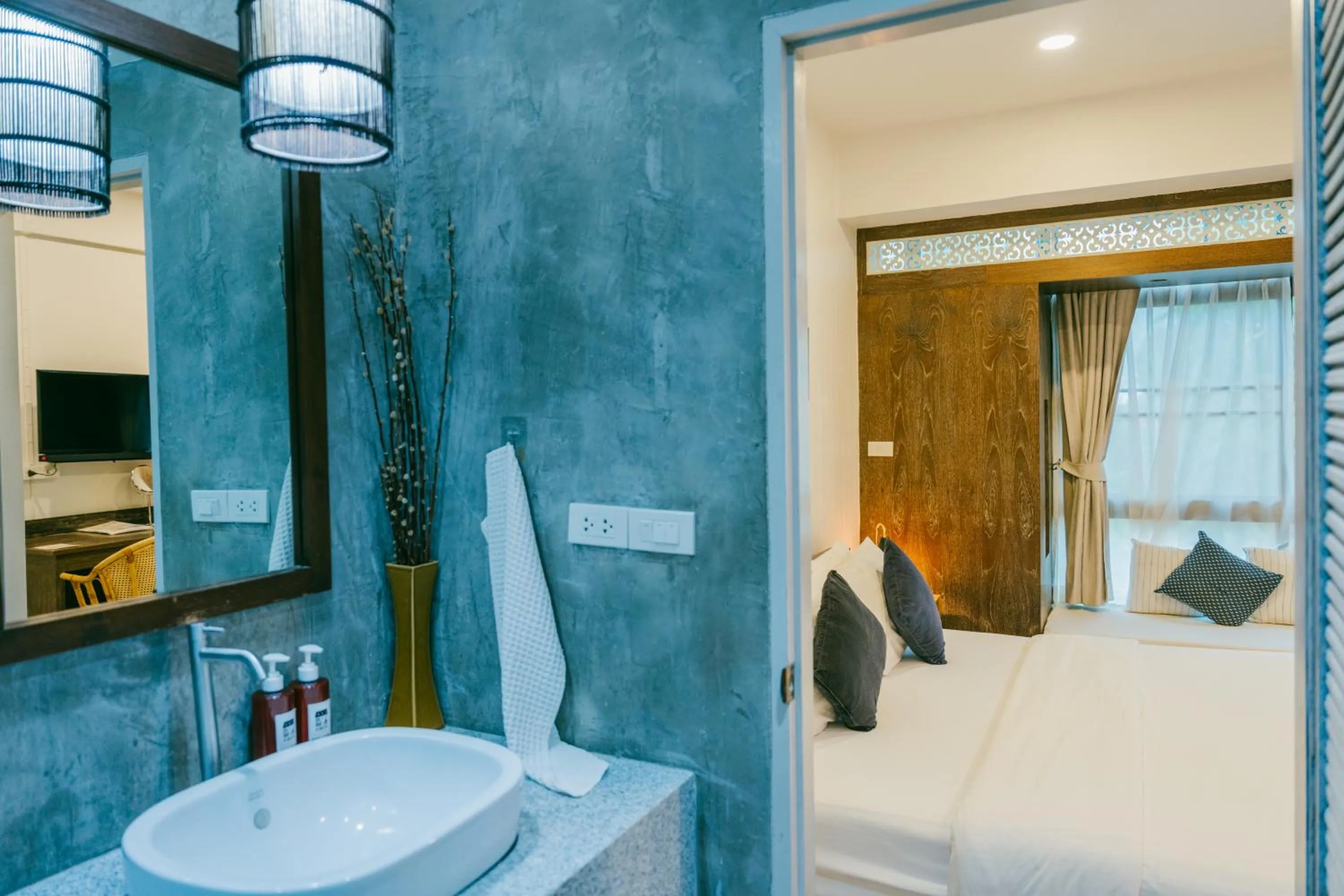 towels, Bed in Amaka Bed and Breakfast