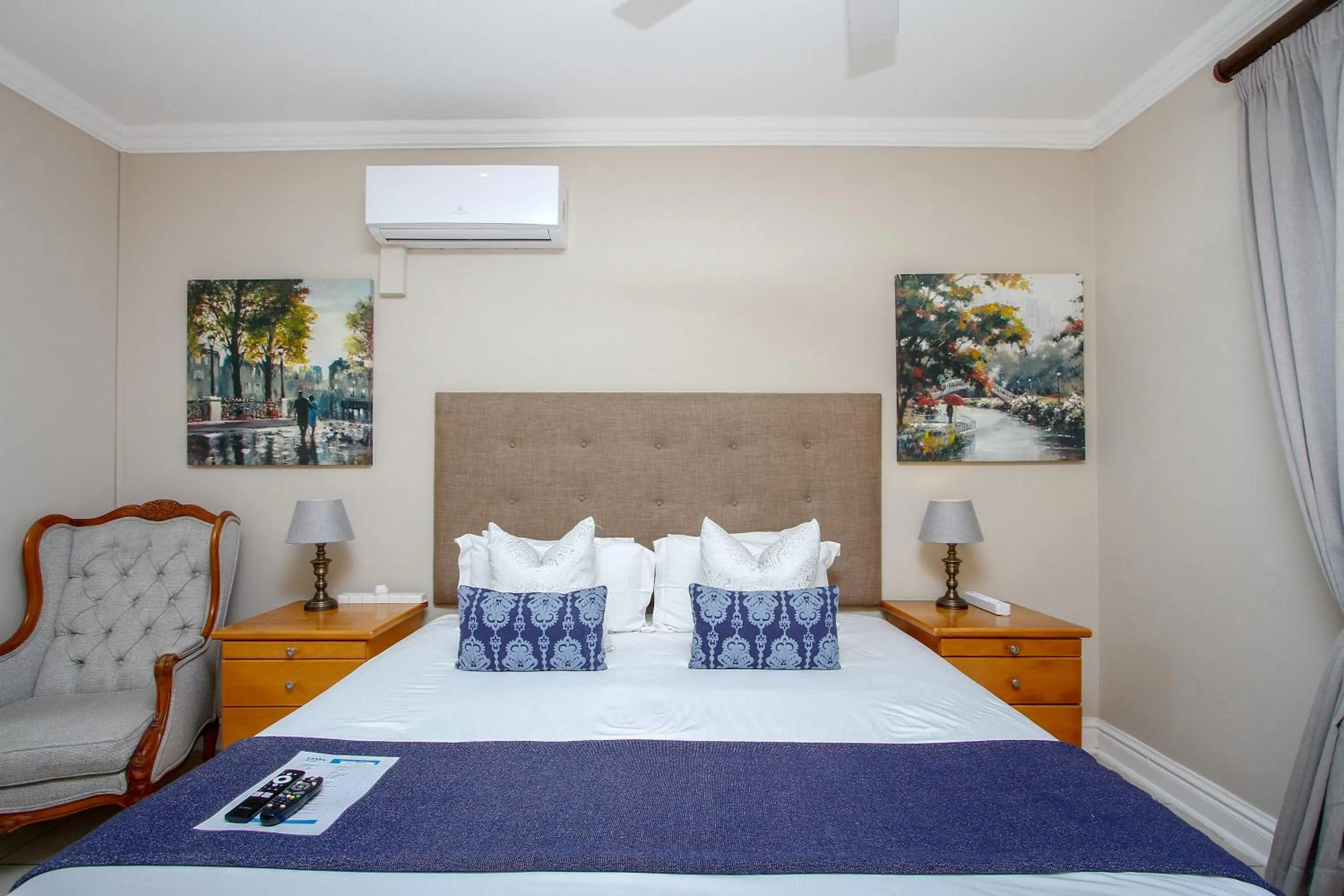 Bedroom, Bed in The Sandringham Bed & Breakfast and Self-Catering