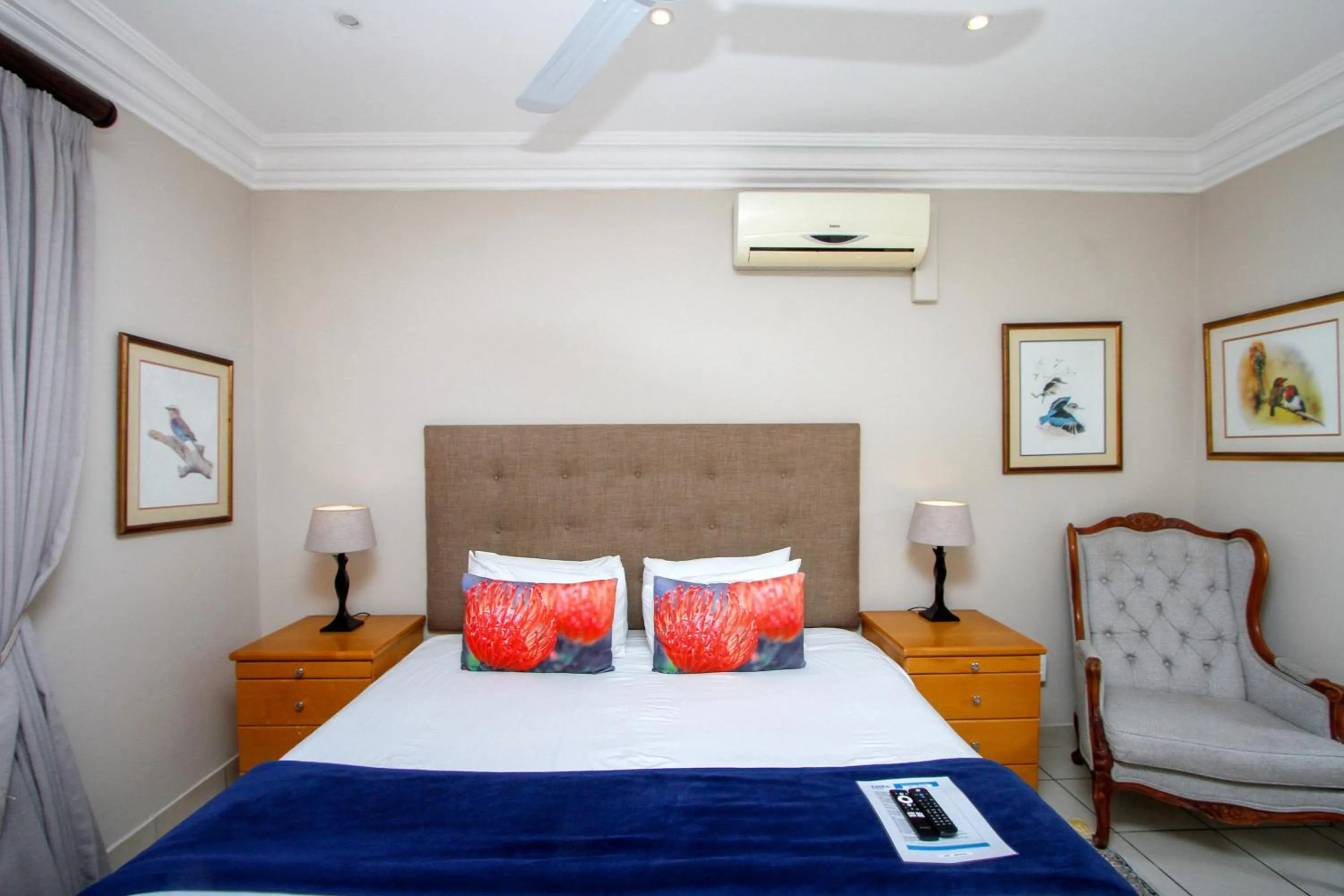 Bed in The Sandringham Bed & Breakfast and Self-Catering