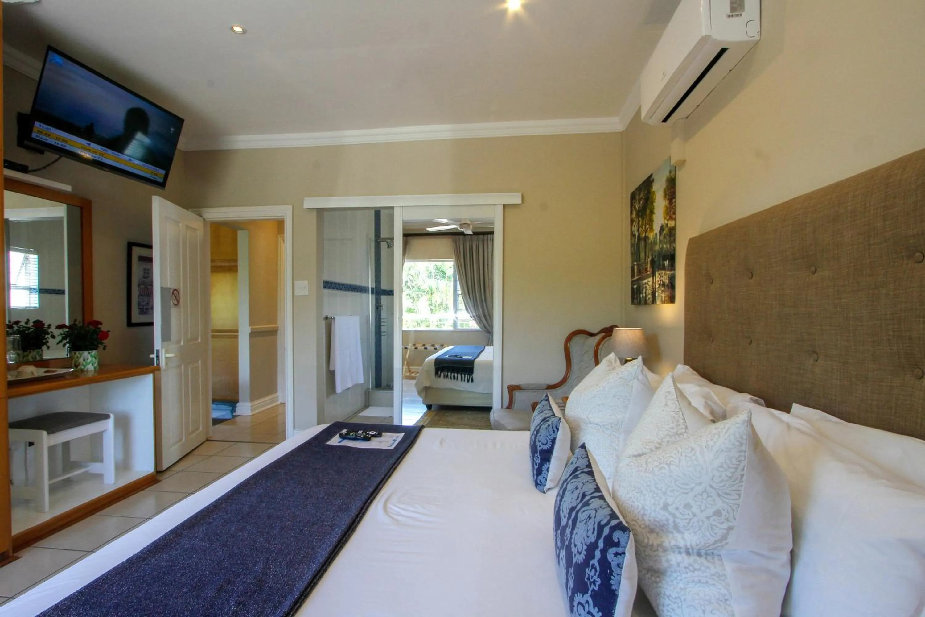 Bed in The Sandringham Bed & Breakfast and Self-Catering