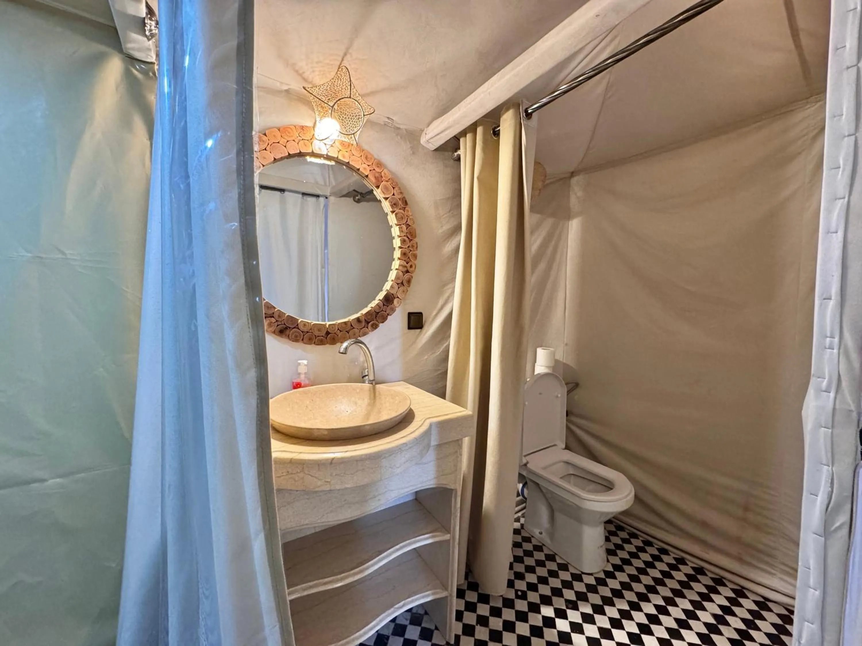 Merzouga Luxury Camp